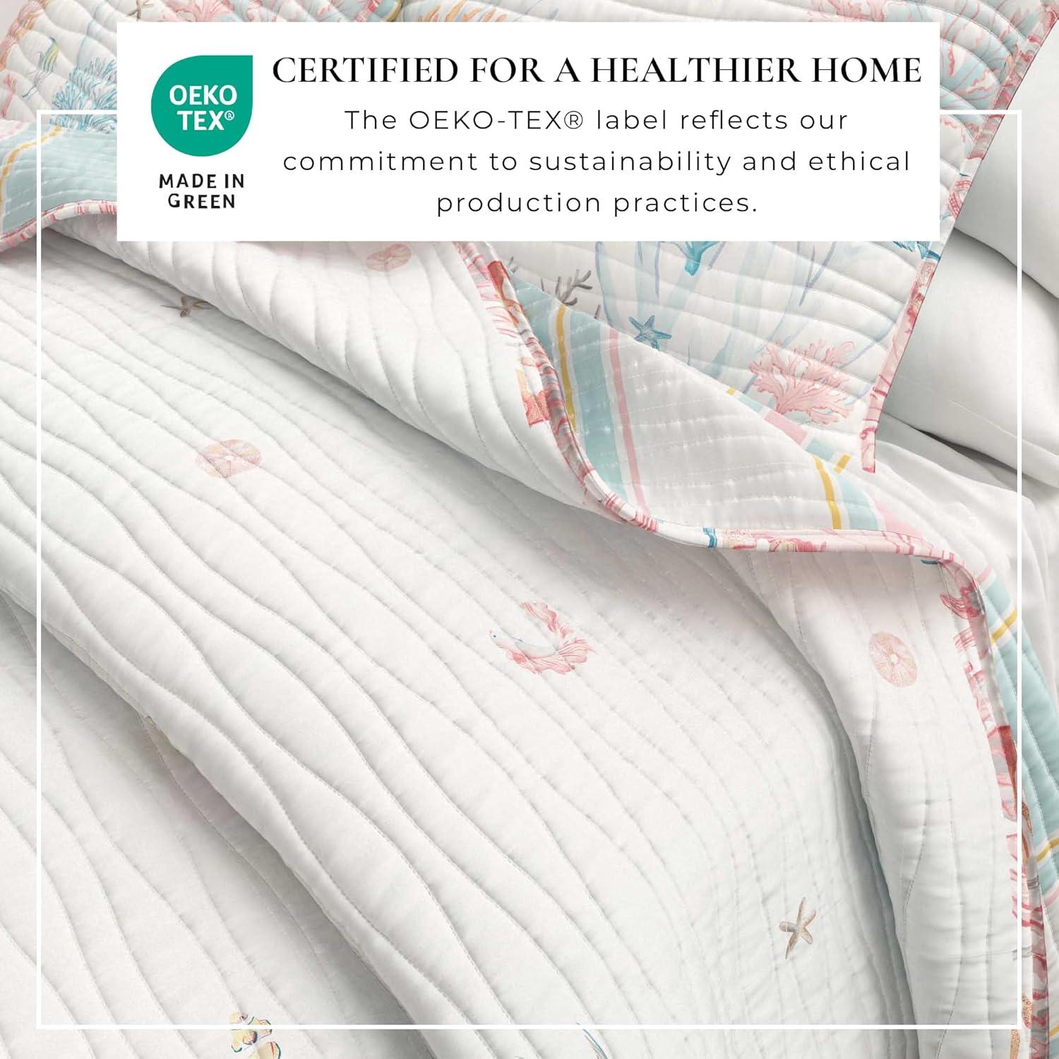 Coastal Coral Reef Reversible Cotton Quilt Set with Shams (Twin / Twin XL, Coral Reef)