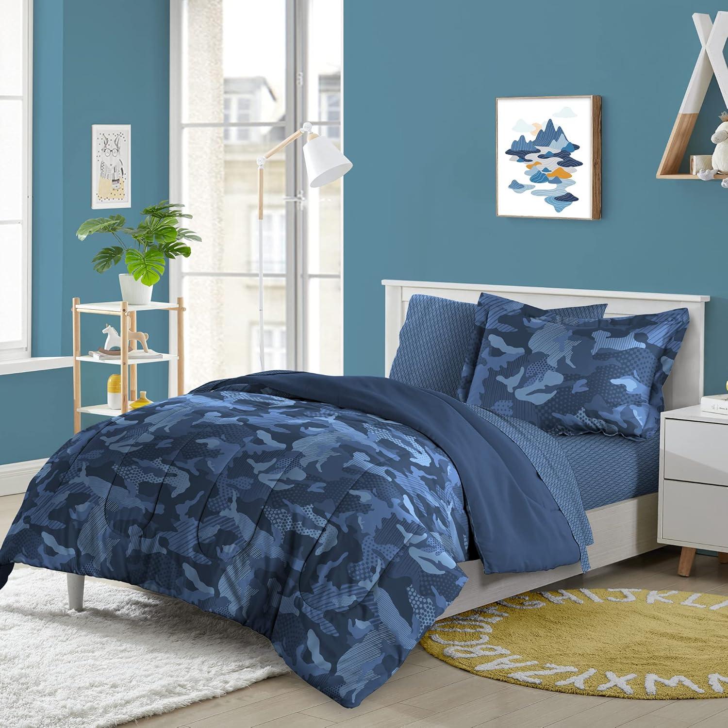 Dream Factory Geo Camo Comforter Set