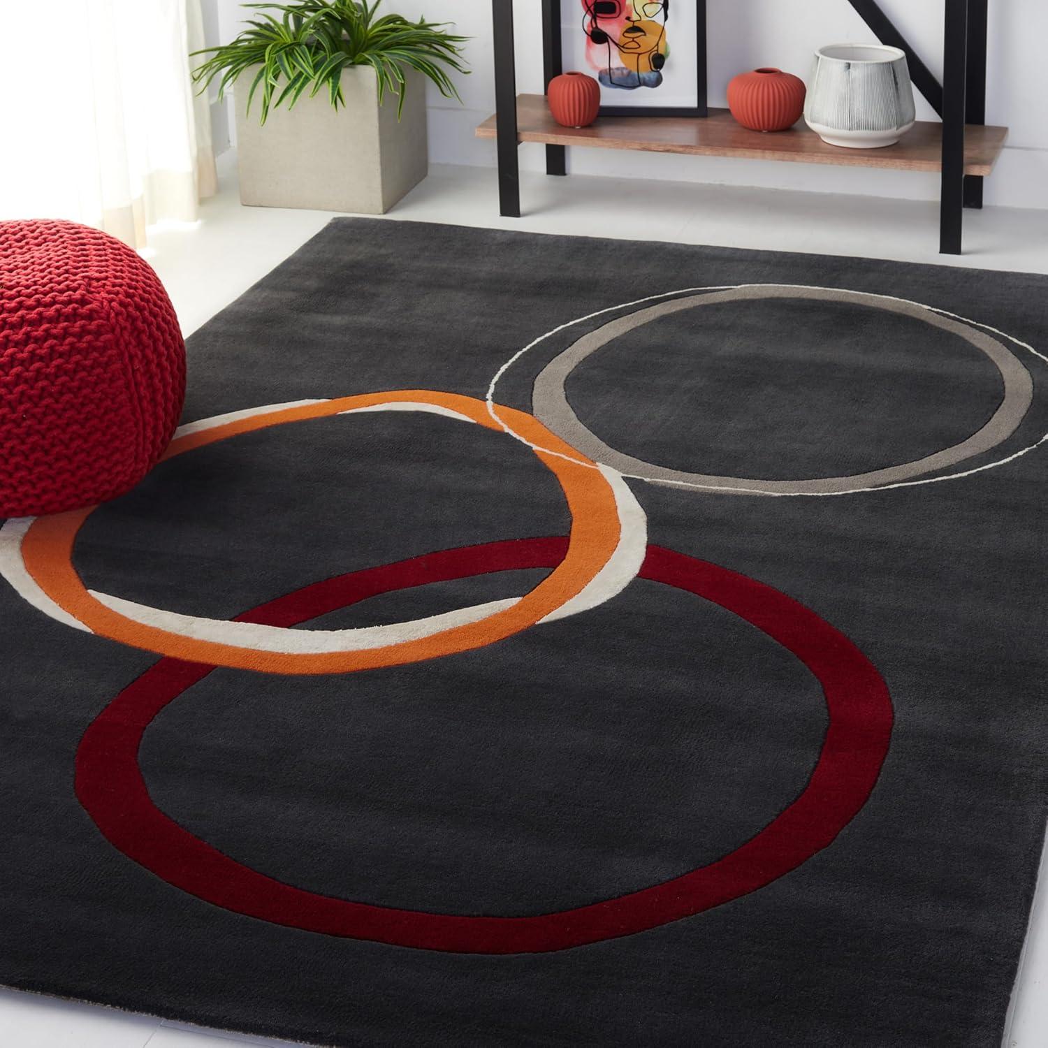 Soho SOH306 Hand Tufted Area Rug  - Safavieh