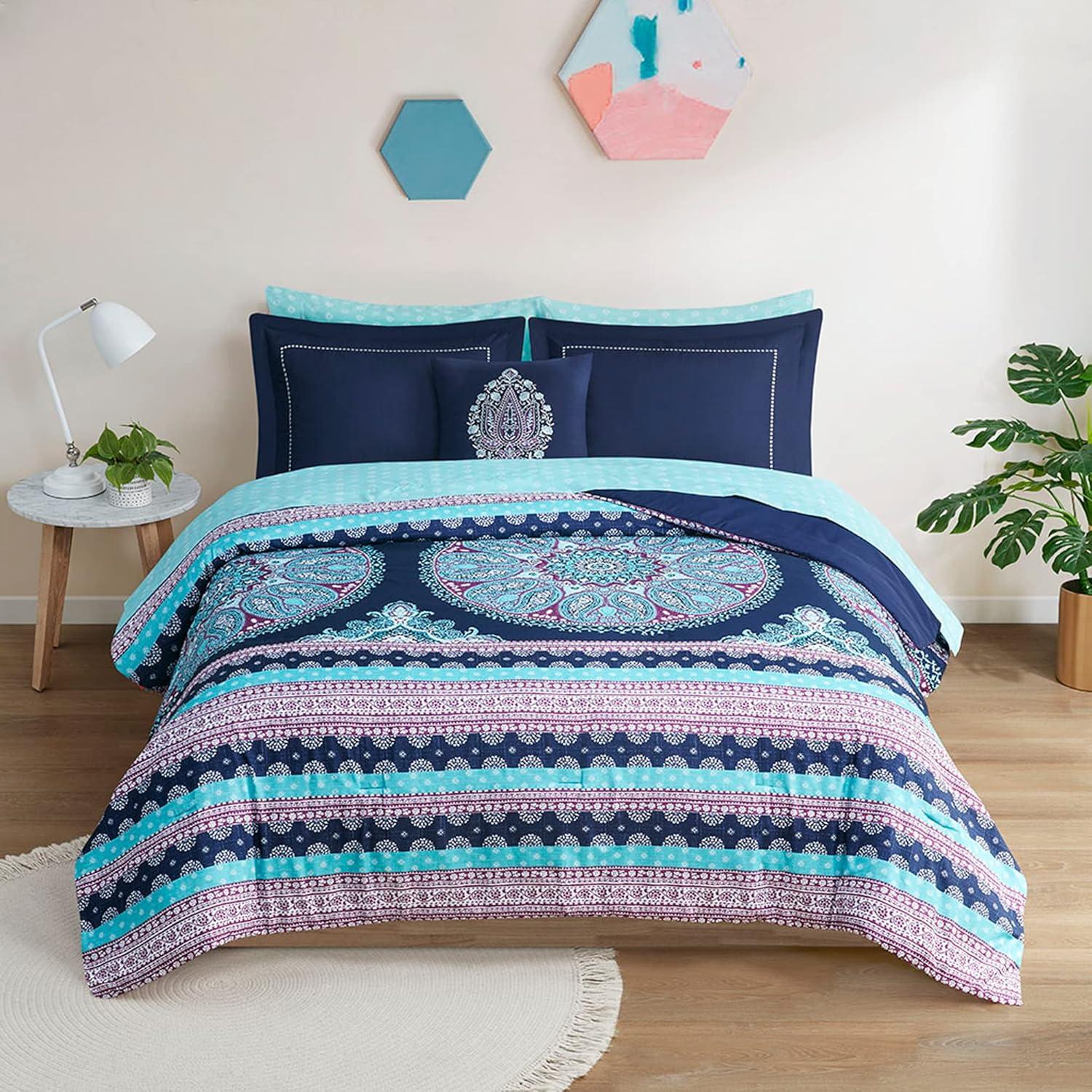 Boho Coral and Aqua Microfiber Queen Bed-in-a-Bag Set