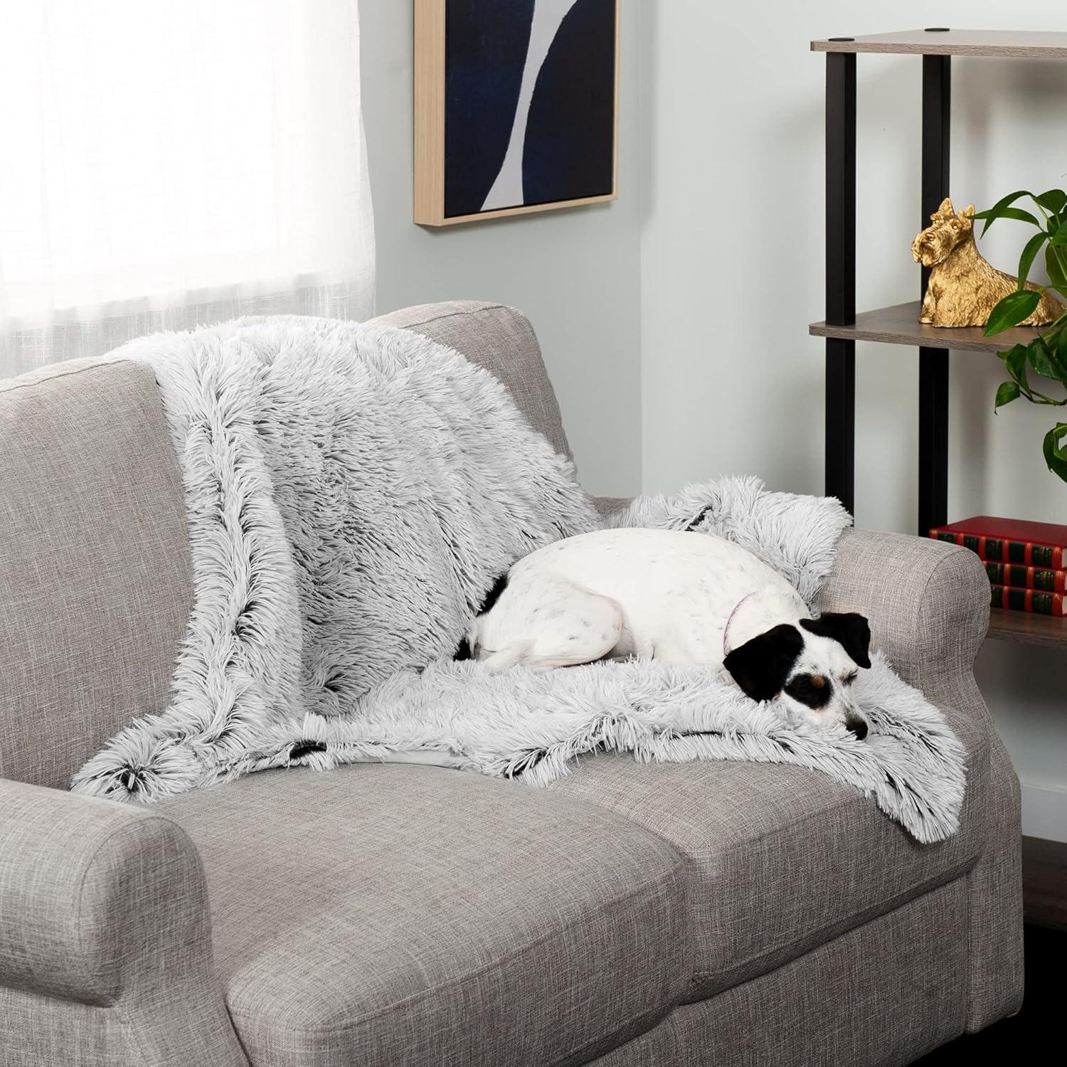 Medium Mist Gray Waterproof Faux Fur and Velvet Pet Blanket