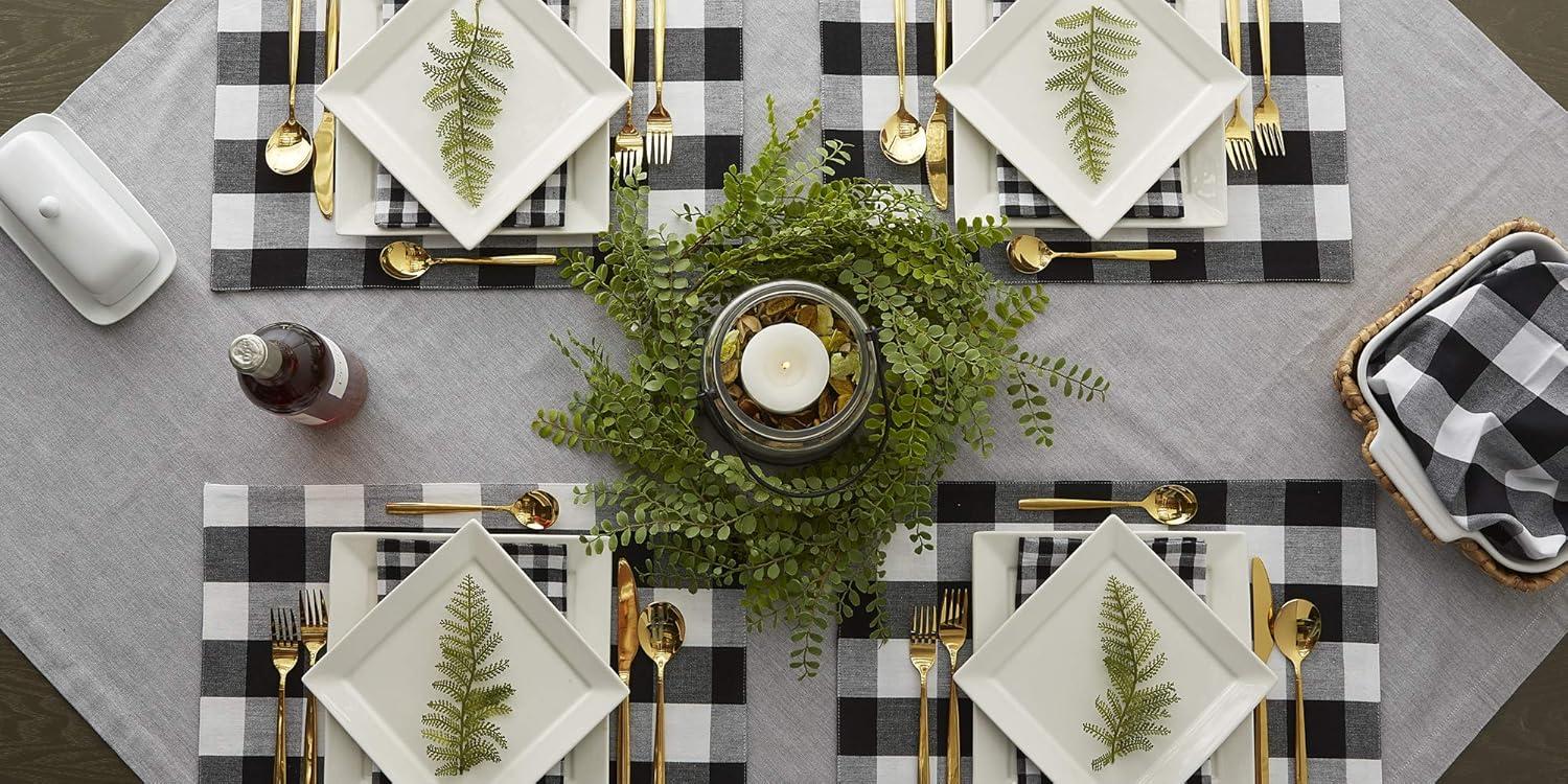 Black/White Reversible Gingham/Buffalo Check Placemat Set