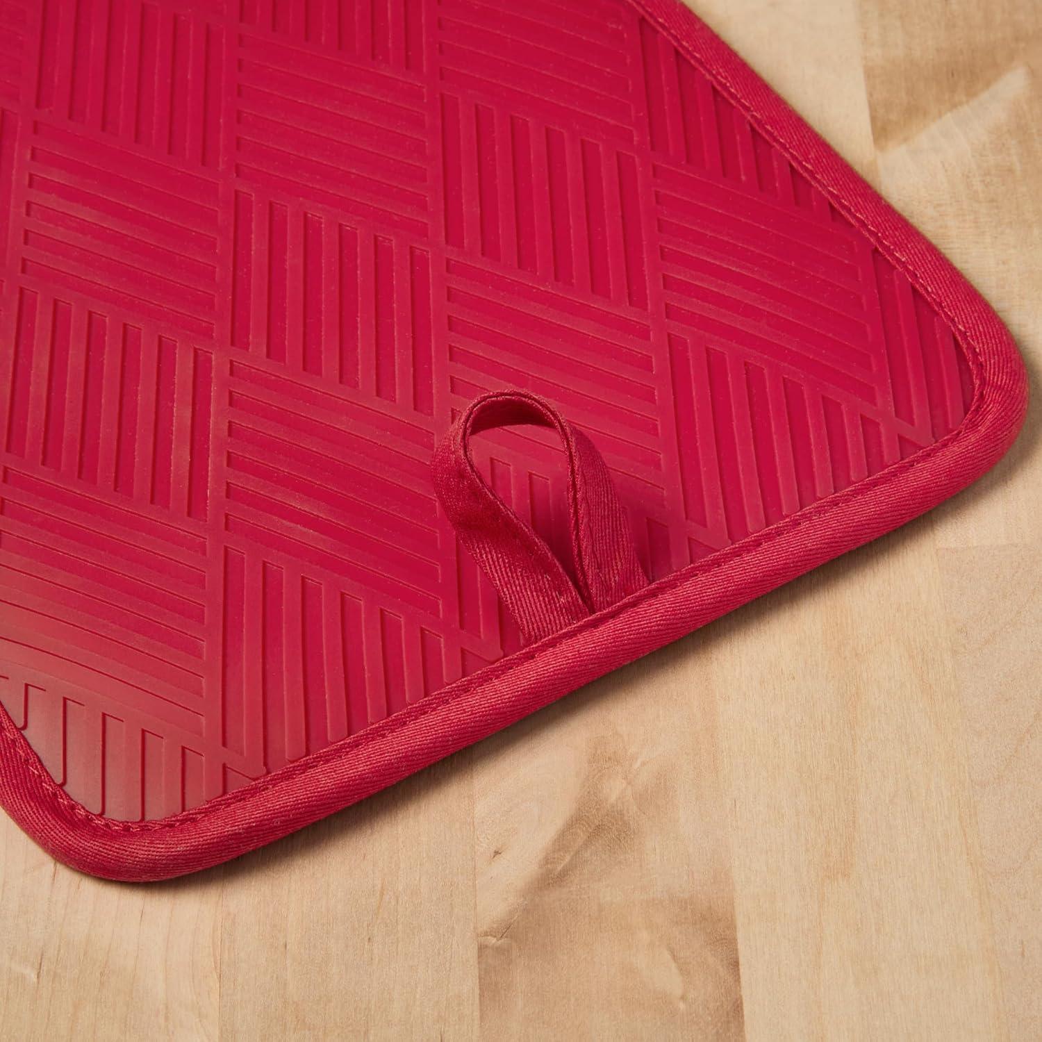 Town & Country Living Town & Country Living Basket Weave Potholder Set (Set of 2)