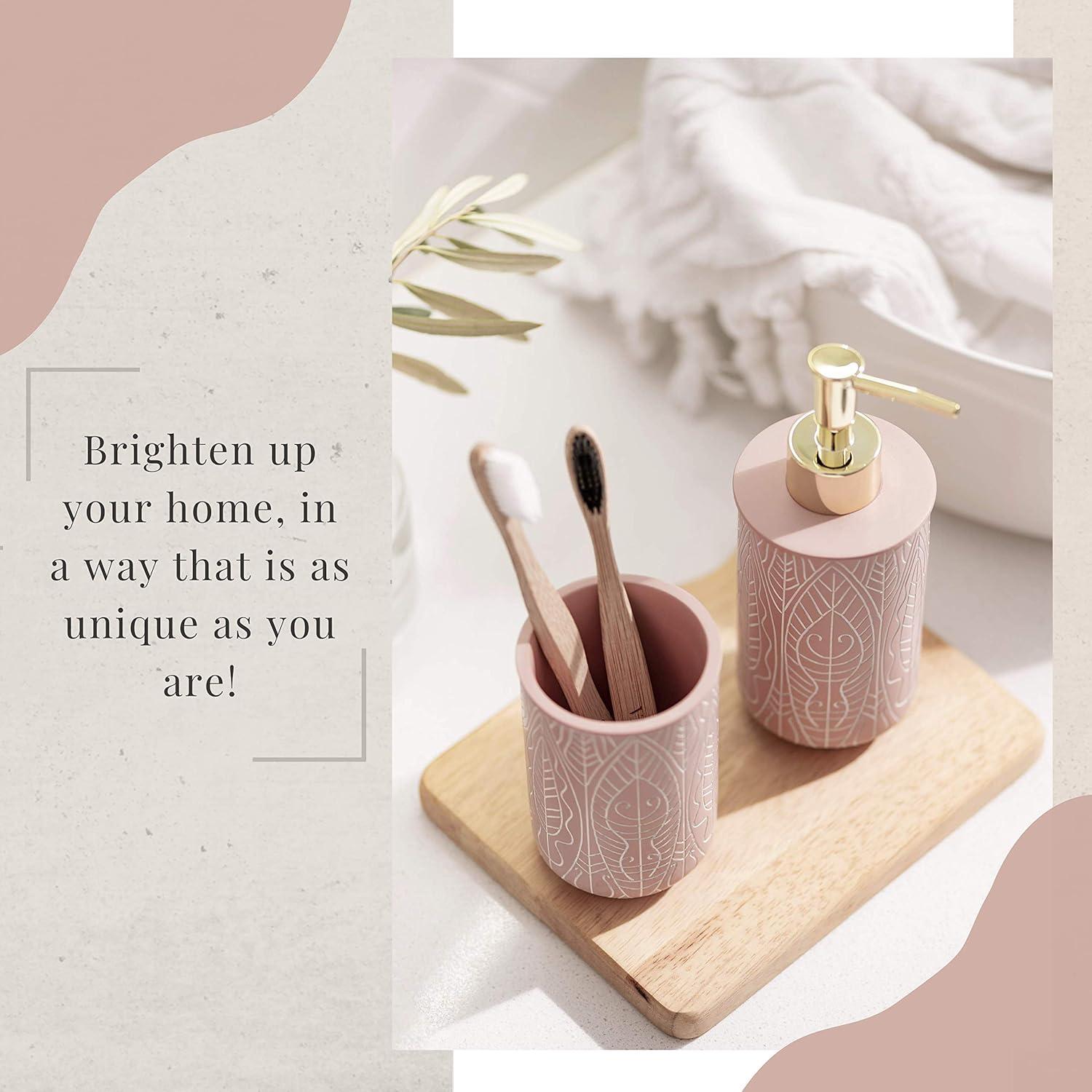 Premium Coral Pink Bathroom Accessories Set. Bathroom Set. Bathroom Decor. Accesorios para Baños. New Apartment Essentials. Toothbrush Holder and Soap Dispenser.