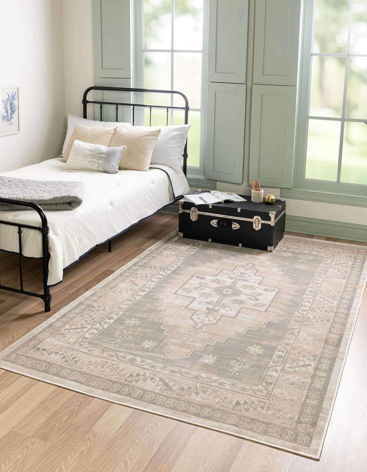 Unique Loom Whitney Collection Area Rug - Geneva (2'  x 3' 1" Rectangle Mink/Light Brown)