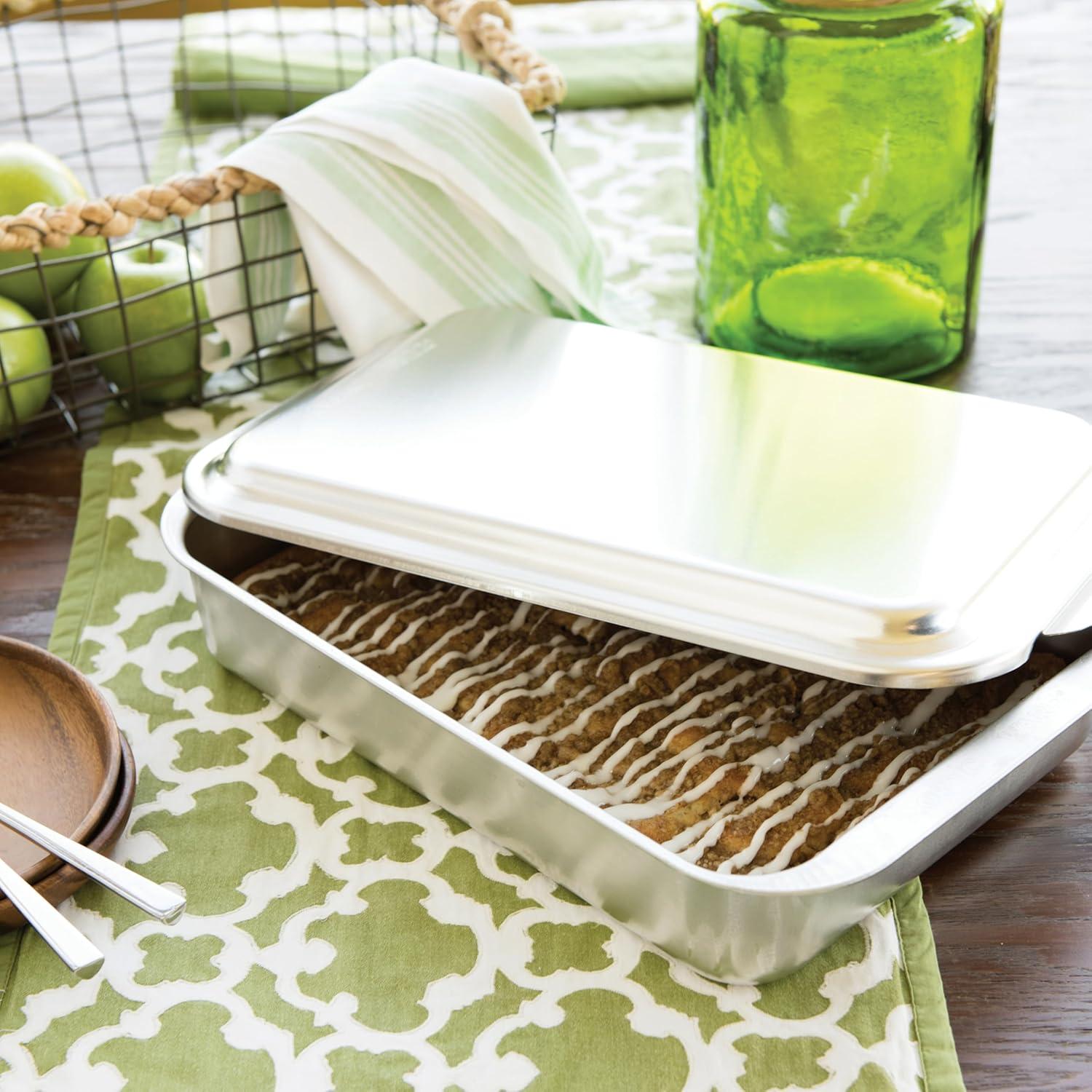 Nordic Ware Nordic Ware Natural Commercial Covered Cake Pan