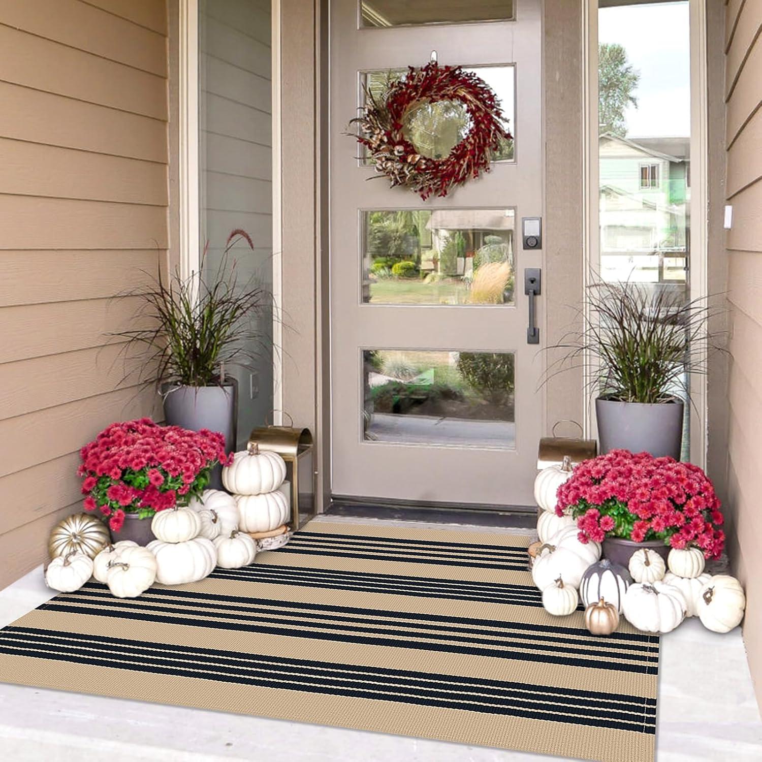 IOHOUZE Navy and White Striped Rug 2'x3' Front Door Rugs, Small Washable Area Rug for Front Porch, Spring Summer Doormats Outdoor Indoor, Cotton Rugs for Entryway Porch Entrance