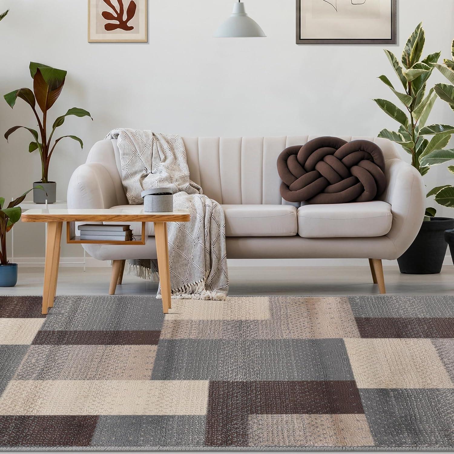 Gray Geometric Synthetic Low Pile Indoor Area Rug, 6' x 9'