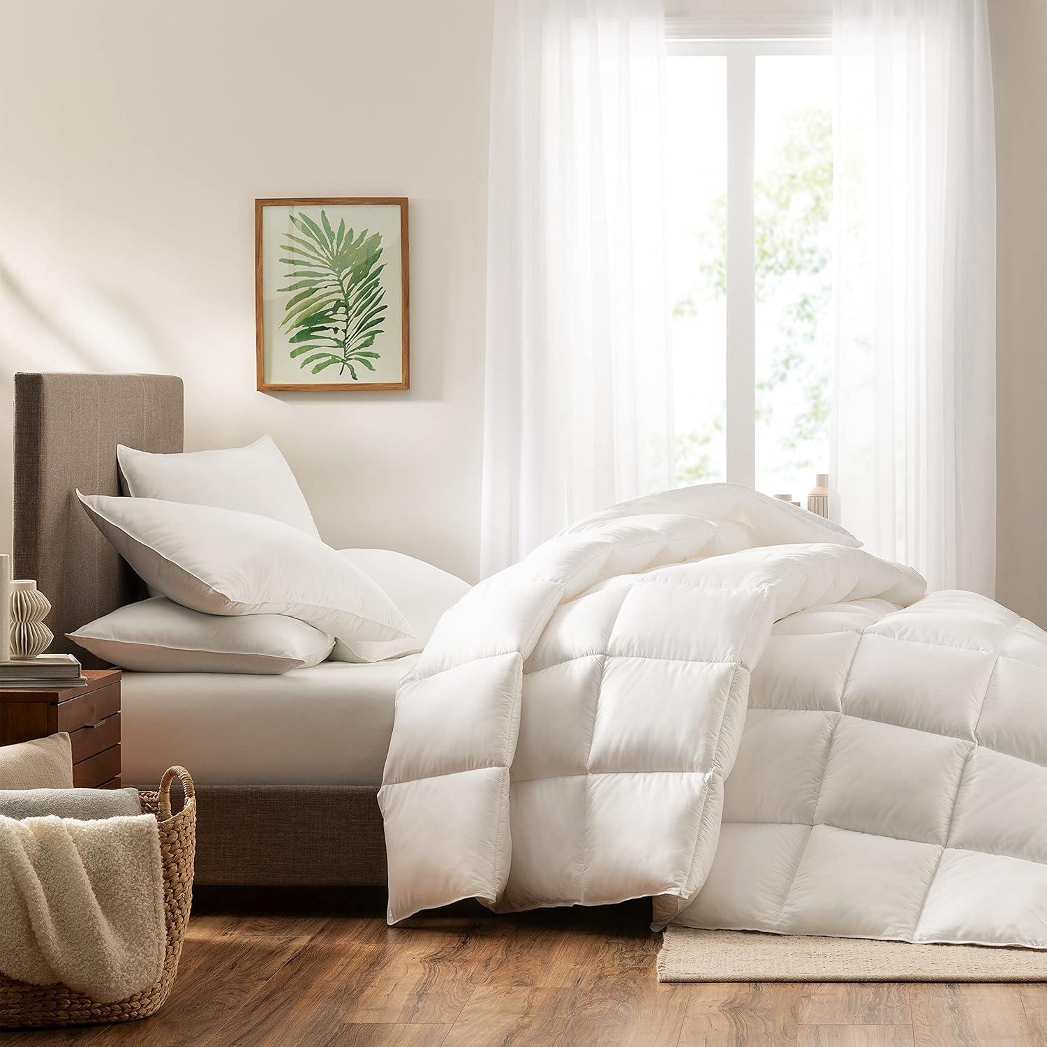 Twin White Down Alternative Microfiber Duvet