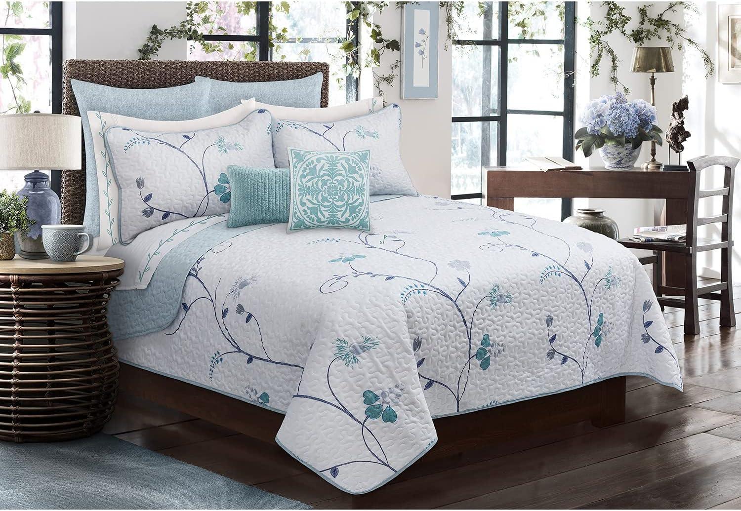 Safdie & Co. Inc. Floral Quilt Set
