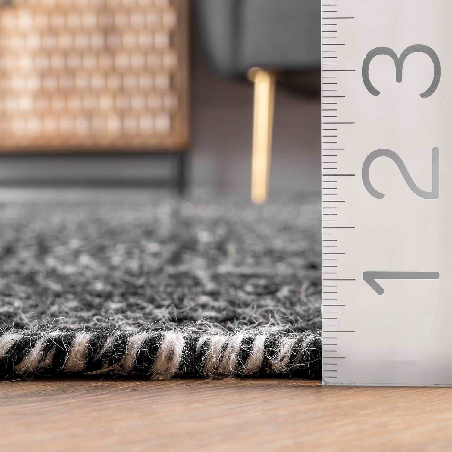 Nuloom Ago Geometric 3x5 Wool Accent Indoor Area Rug for Living Room Bedroom Dining Room Entryway Kitchen, Black/Ivory