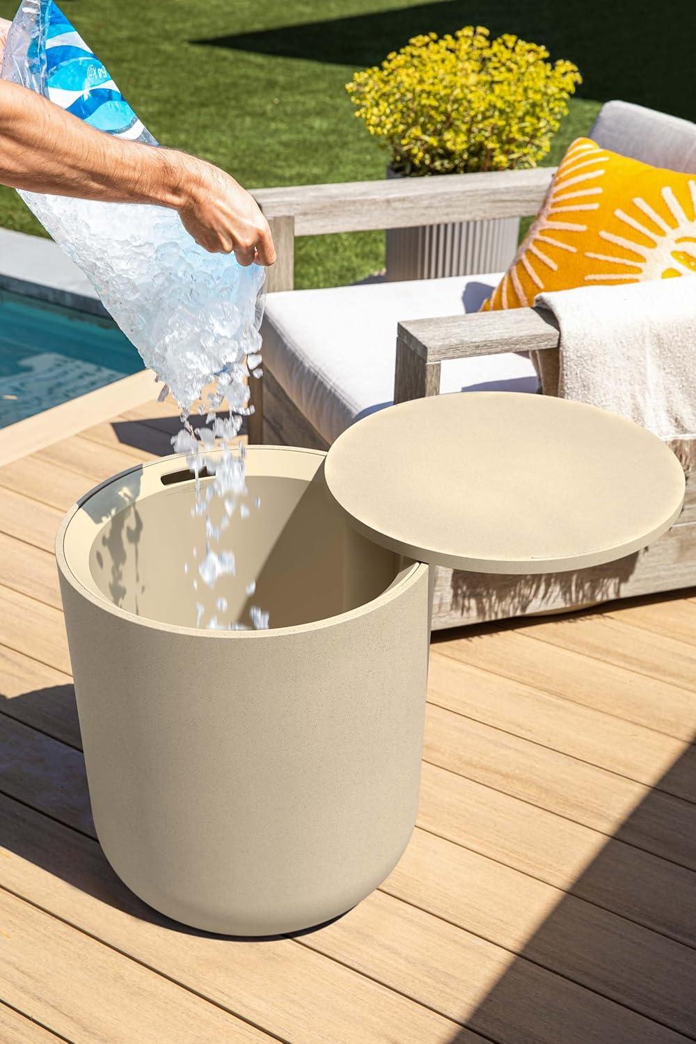 Veradek Kona Round Plastic Outdoor Side Table