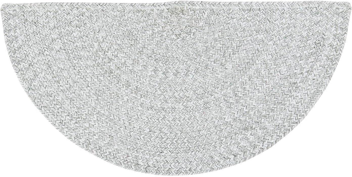 Gray and White Braided Cotton Oval Rug, 5' x 7'