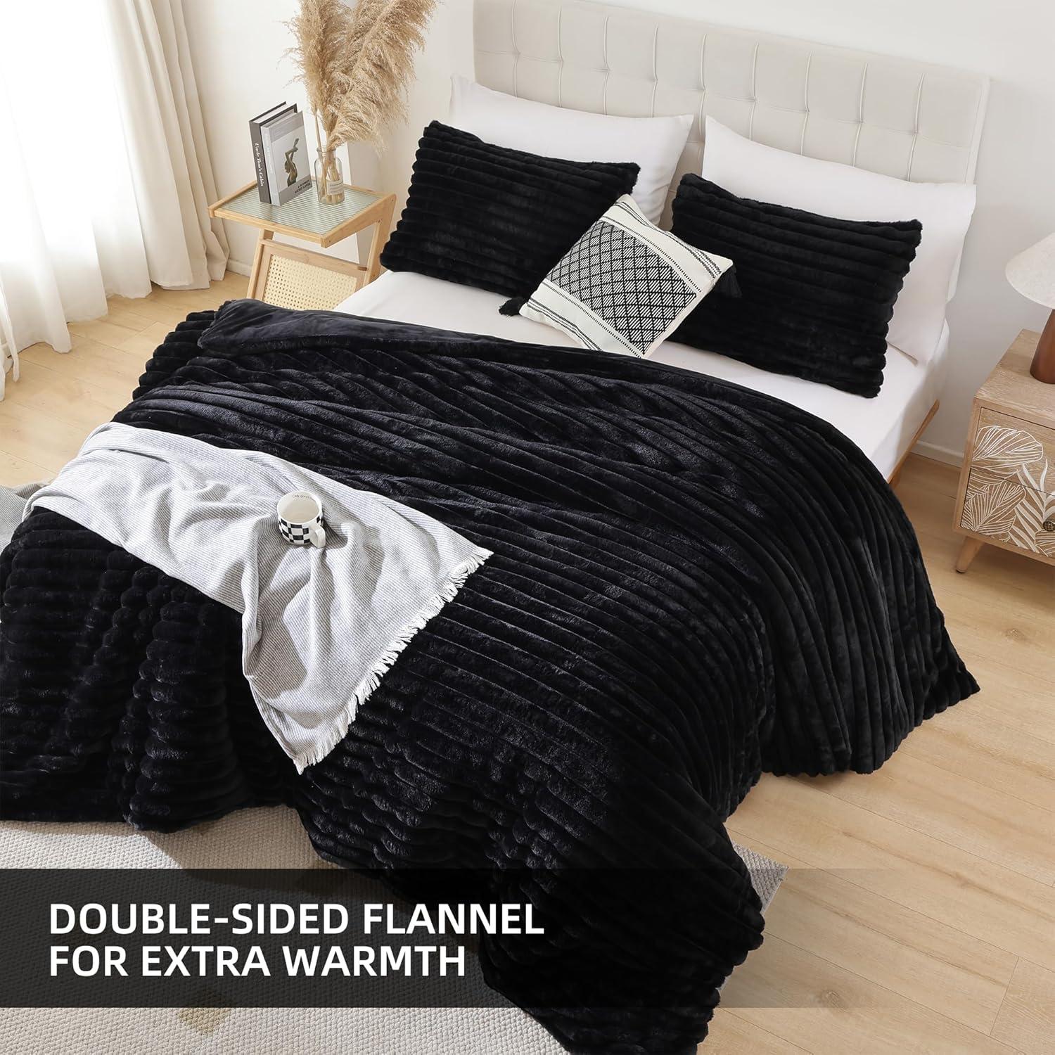 Smoofy Fluffy Twin Comforter Sets 2 Pieces - Sage Green Fleece Fluffy Comforter Set, Luxury Fuzzy Twin Bedding Set, Soft Twin Size Comforter All Season, Heavy Faux Fur Comforter with Pillow Cases