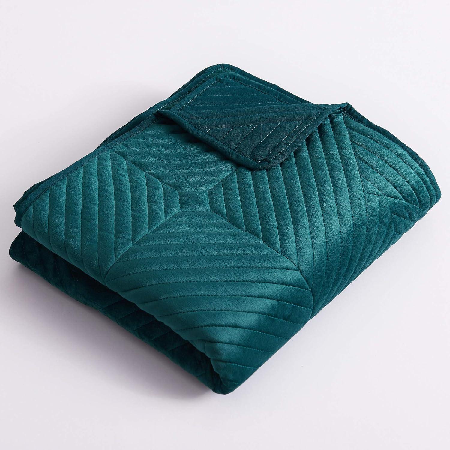 Greenland Home Fashions Riviera Velvet Quilted Throw