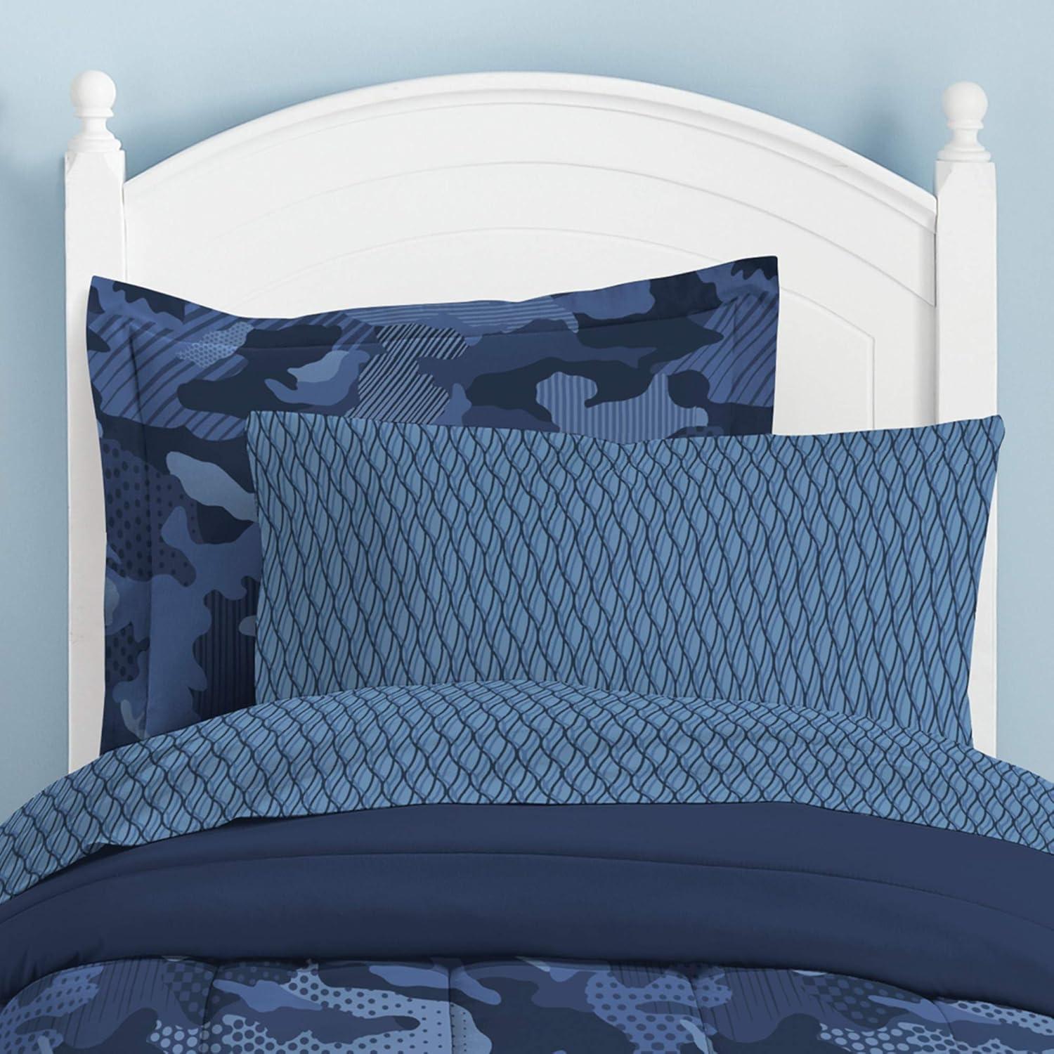 Dream Factory Geo Camo Comforter Set