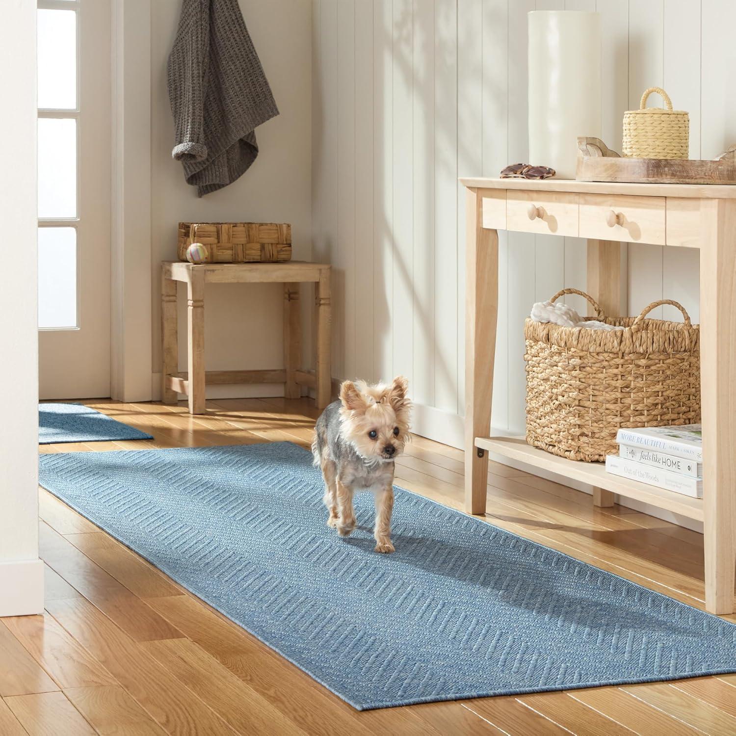 TOWN & COUNTRY BASICS Pax Herringbone Textured Solid Machine Washable Area Rug Blue