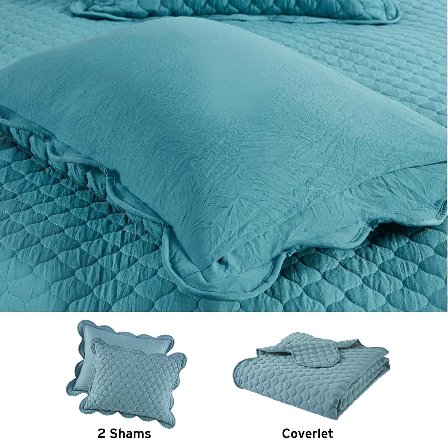 Solid Color 3 Piece Scalloped Edge Crinkle Microfiber Quilt Set
