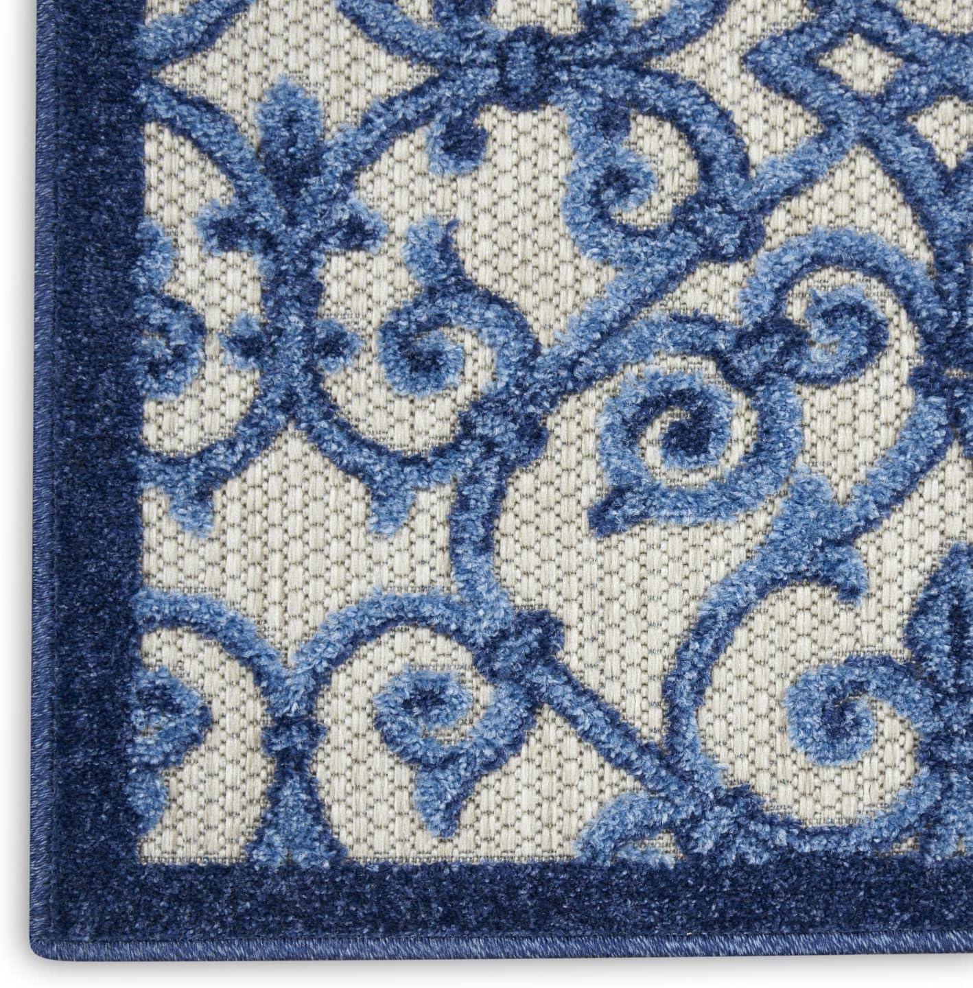 Lark Manor™ Rectangle Isalia 3'6" x 5'6" Area Rug in Blue/Gray