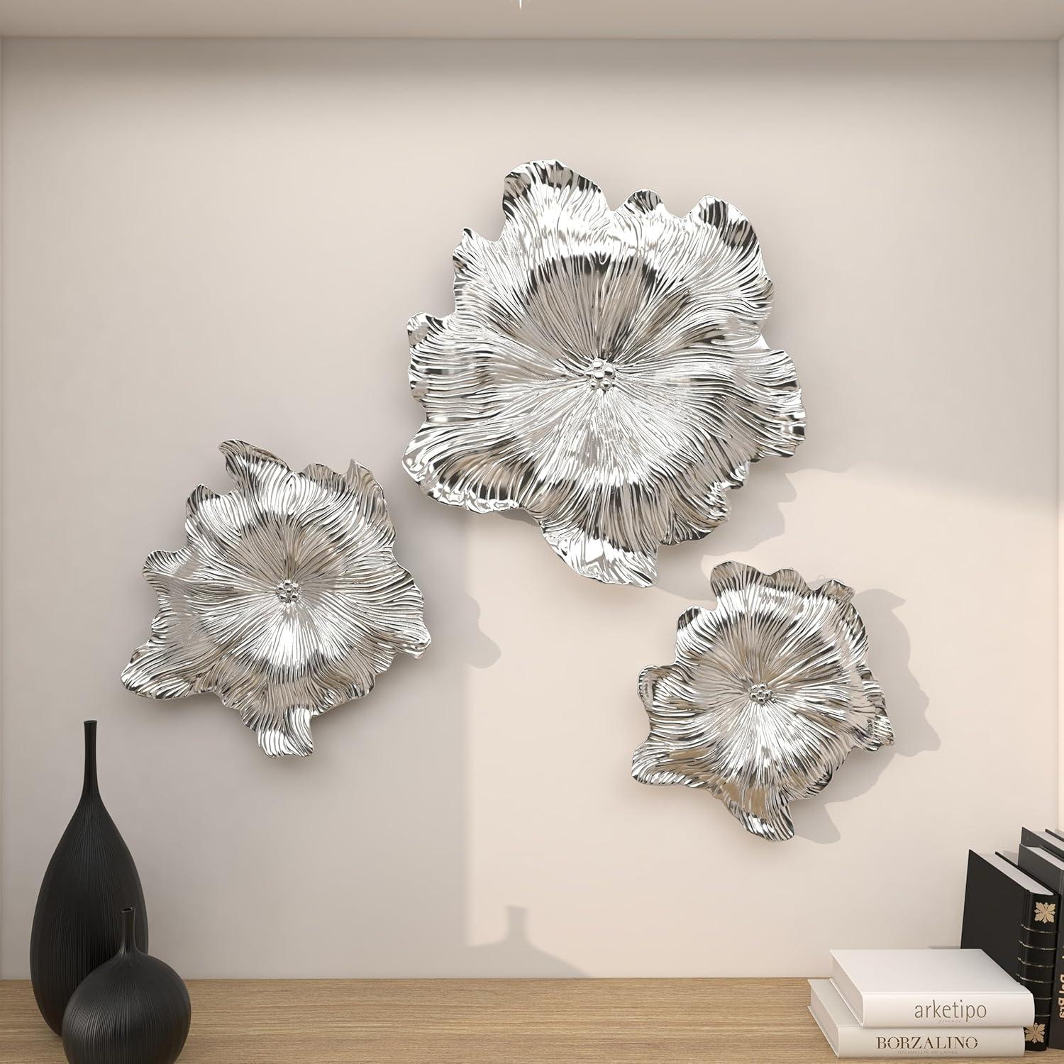 DecMode Silver Polystone 3D Floral Wall Decor (3 Count)