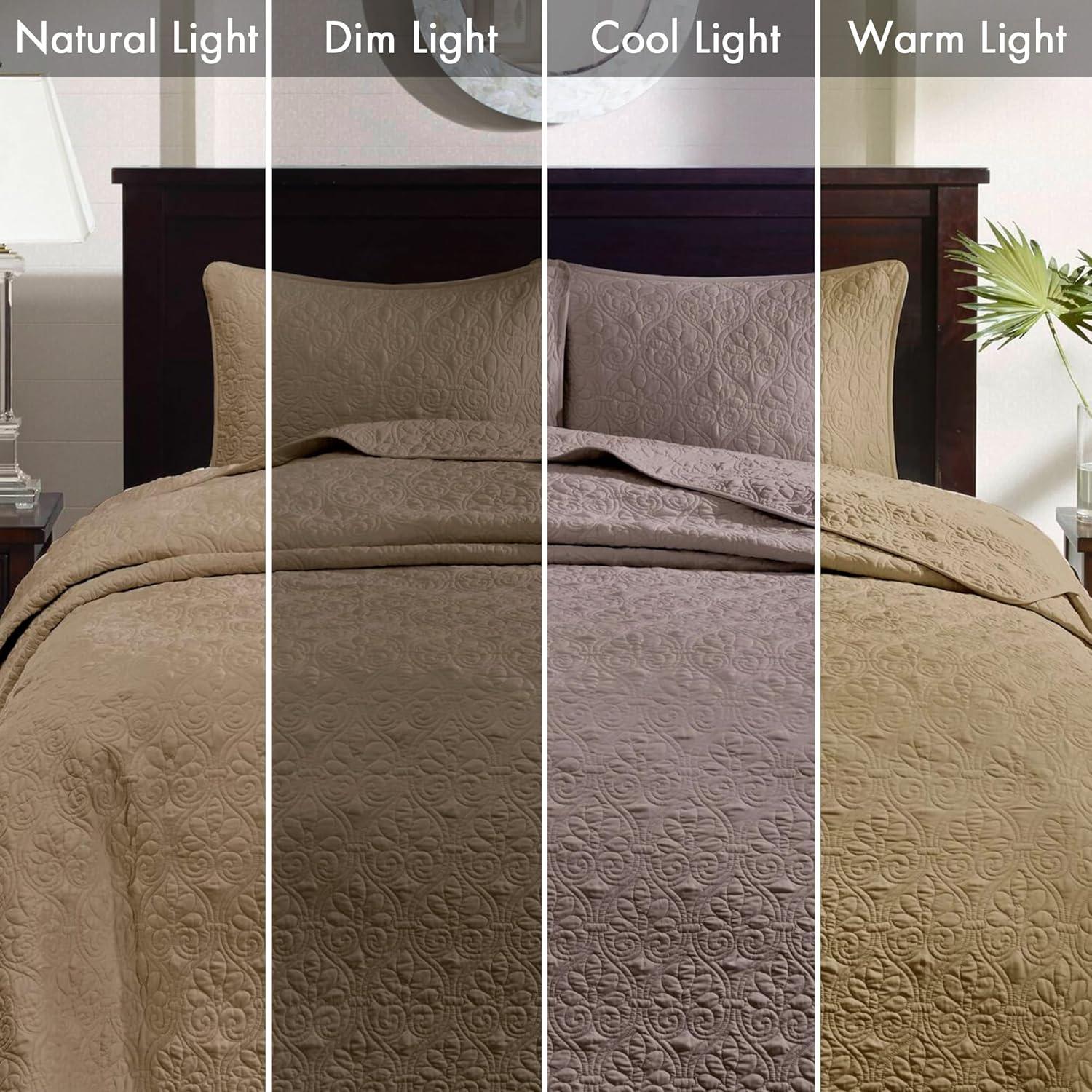 Quebec Reversible Bedspread Set