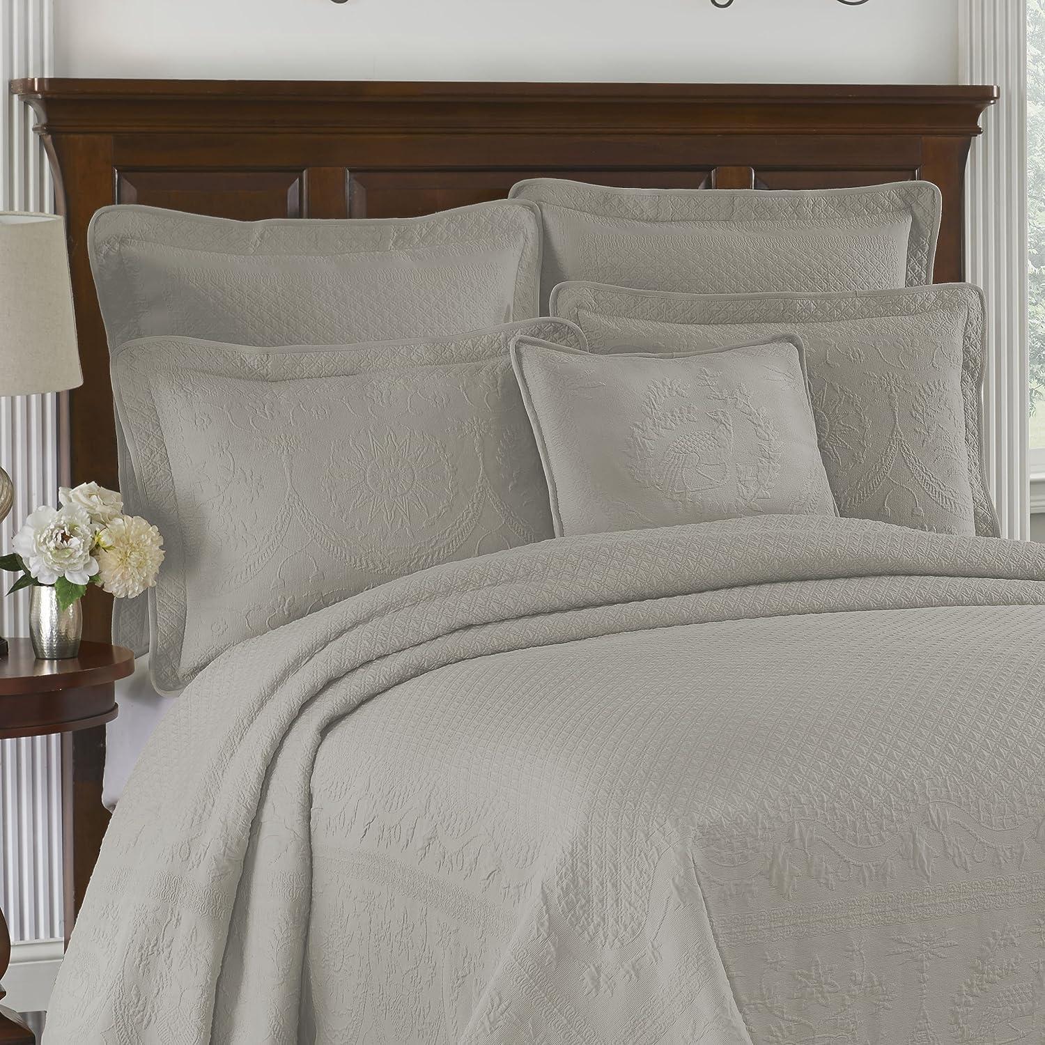 Historic Charleston King Charles Matelasse Traditional Cotton Floral Coverlet