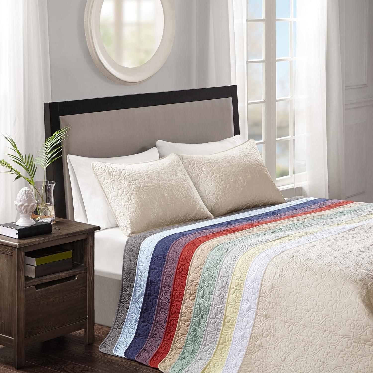 Quebec Reversible Coverlet Set