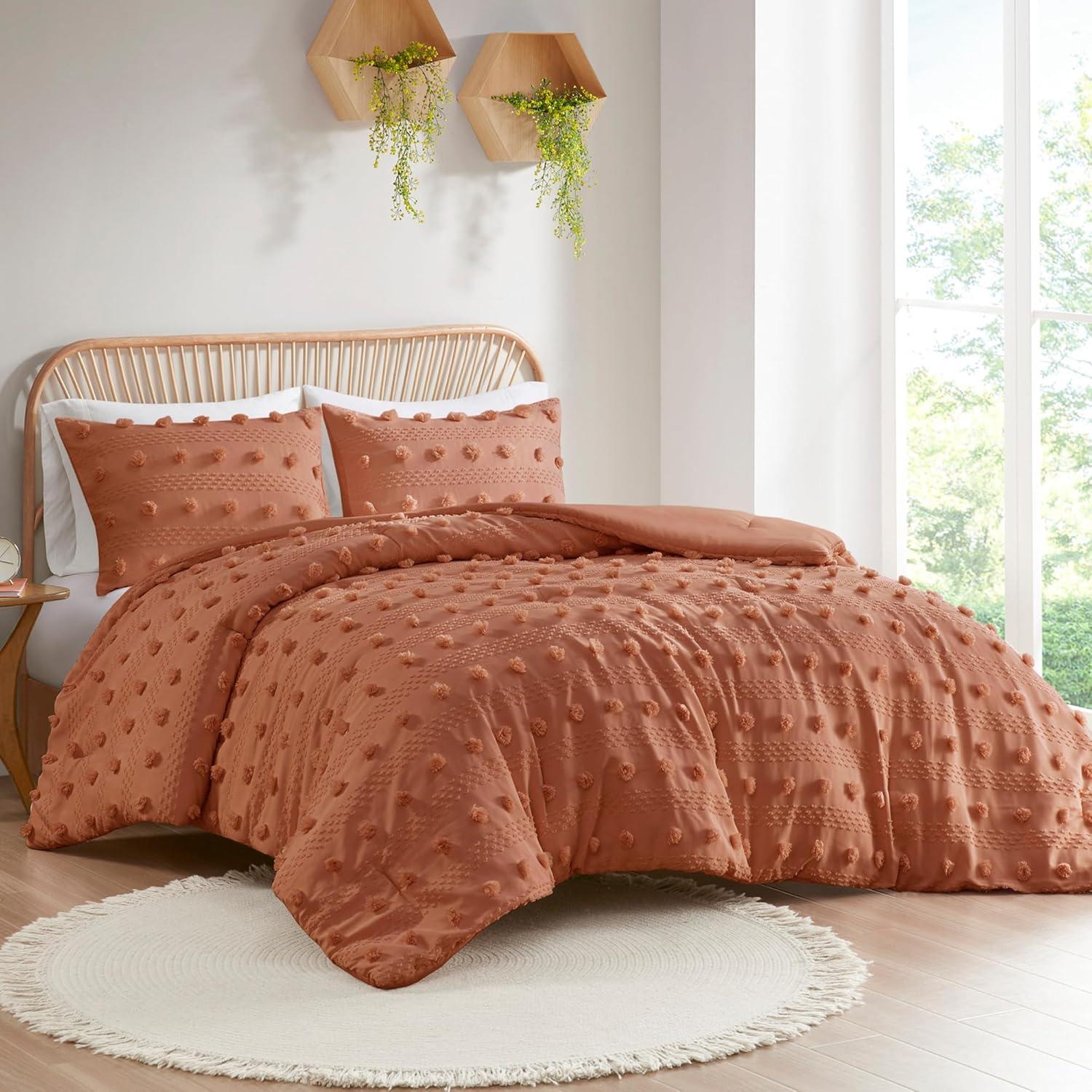 Clip Jacquard Comforter Set