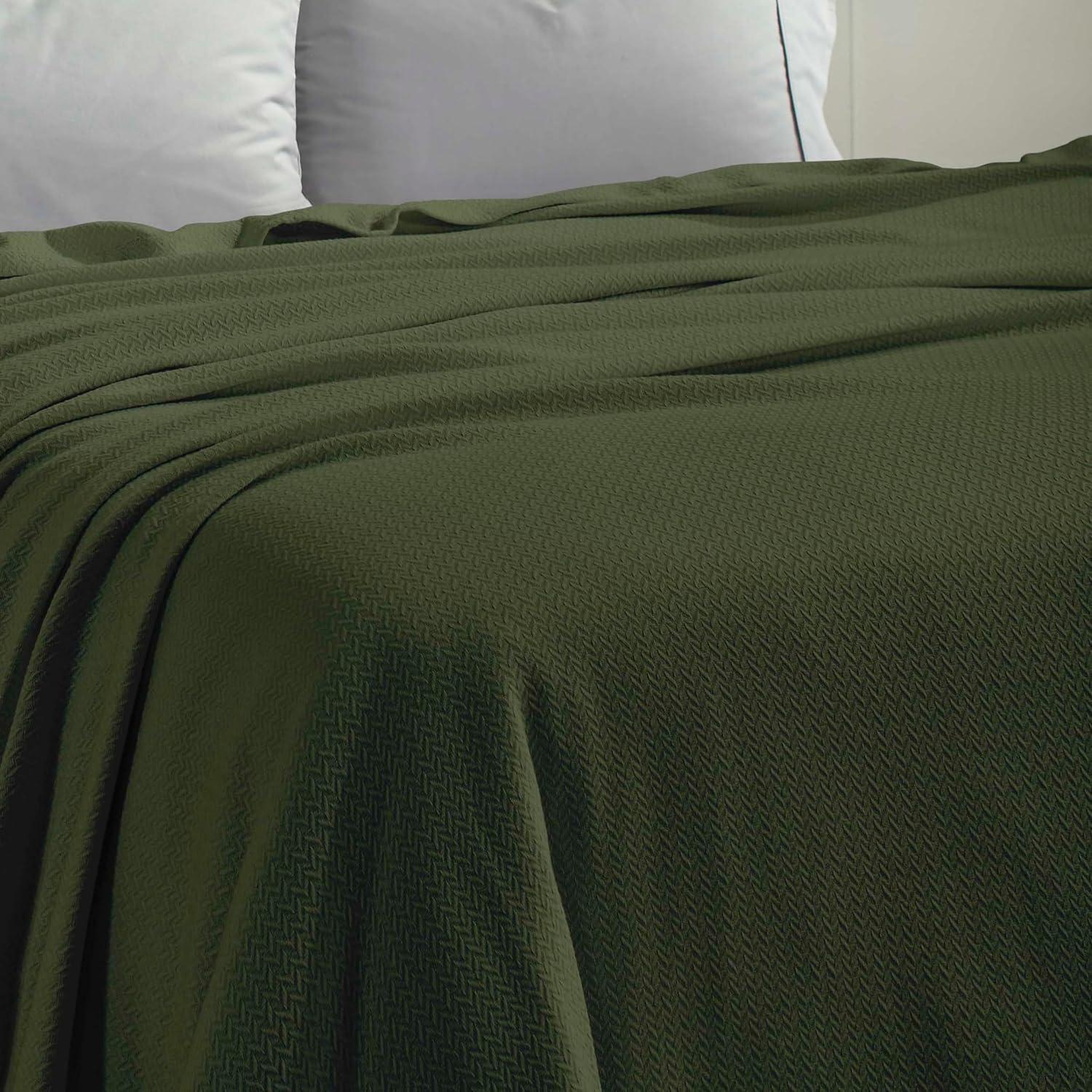 Superior Nobel Cotton Textured Chevron Woven Blanket, Non-Standard, Forest Green