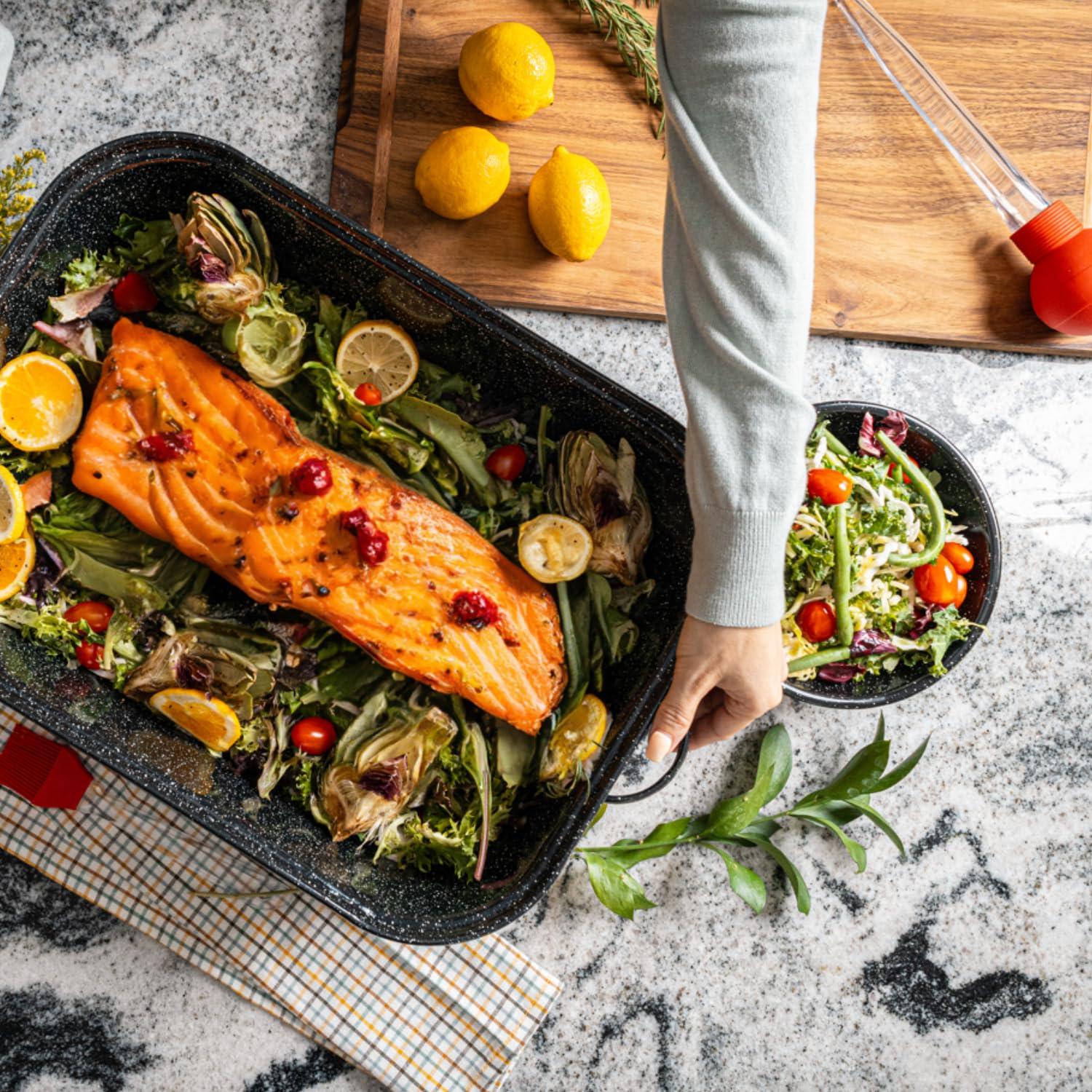 Granite Ware 21 in Oven Rectangular Roaster with lid. (Speckled Black) - Accommodates up to 25 lb poultry or roast.