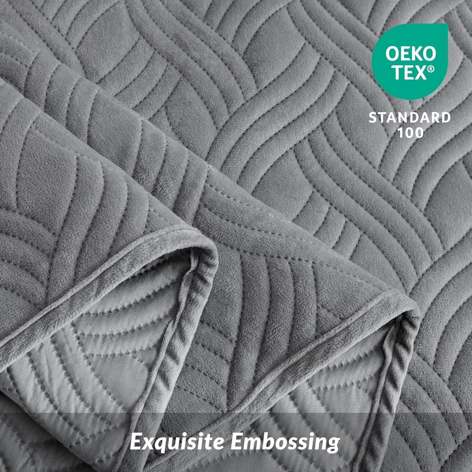 Diamond Velvet Quilt Set