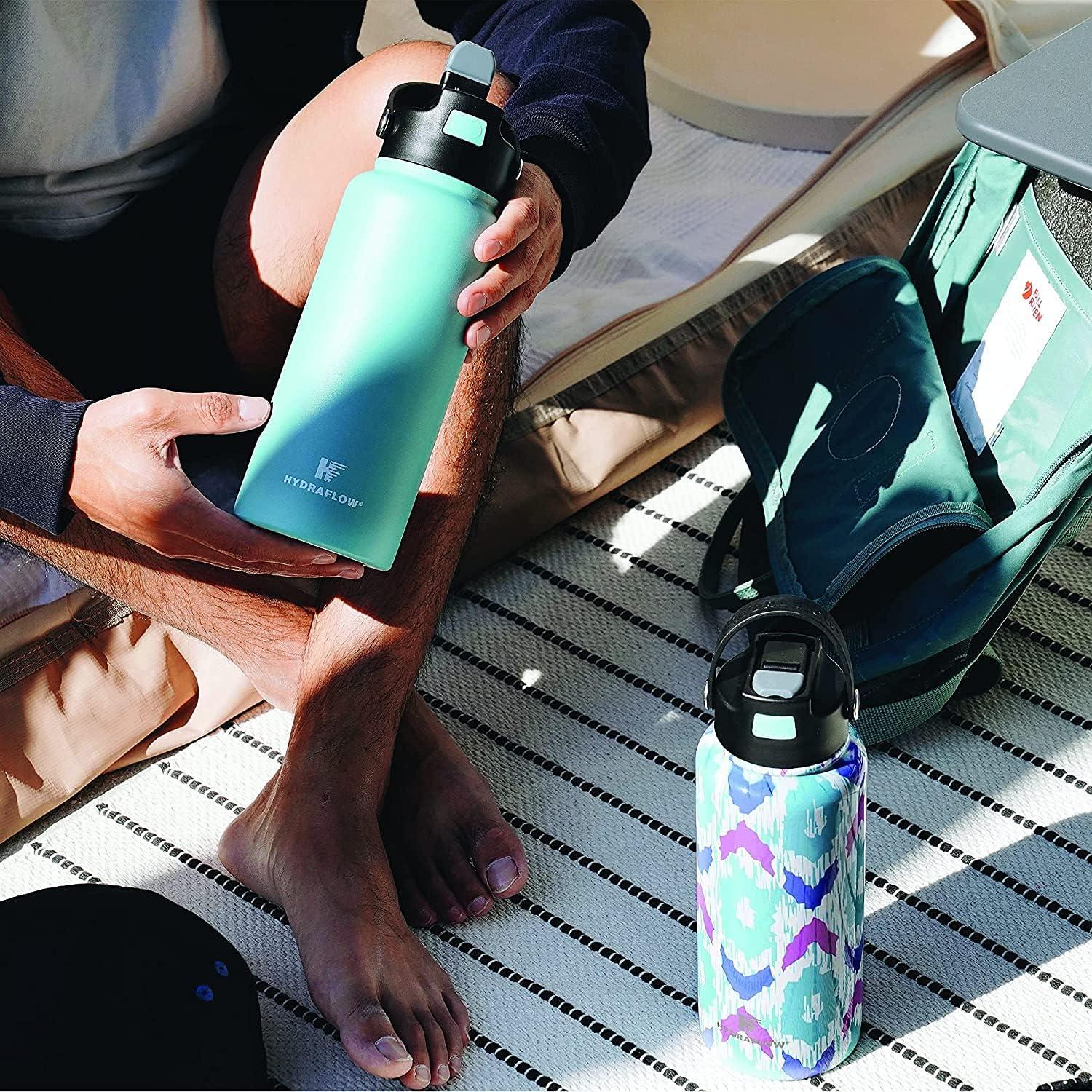 Hydraflow Hybrid - Triple Wall Vacuum Insulated Bottle with Flip Straw - Insulated Water Bottle - Stainless Steel Bottle - Water Bottle with Straw - Reusable Water Bottle (25oz, Powder Graphite)