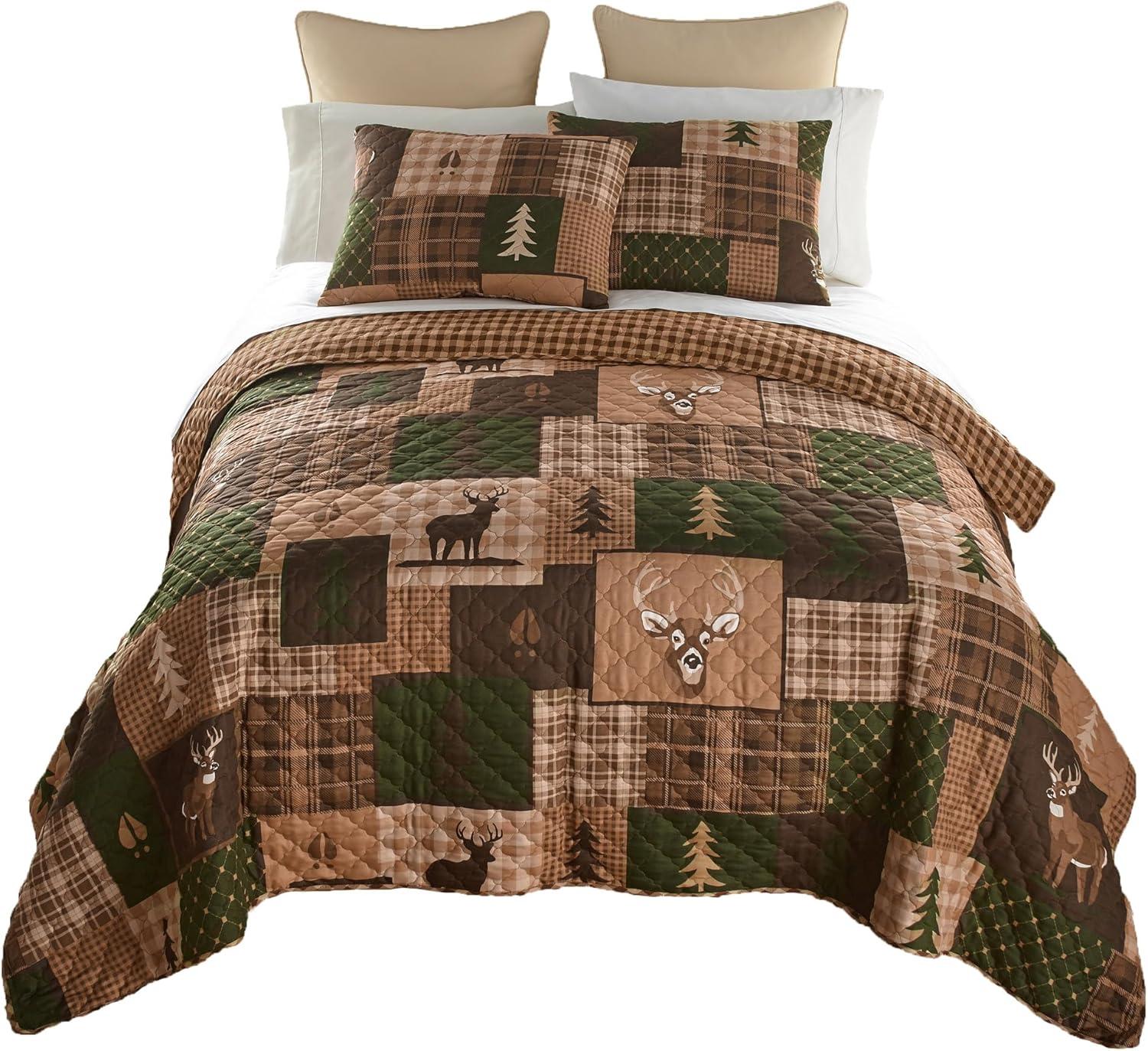 Green Forest Lodge-Themed Reversible Microfiber Quilt Set with Shams