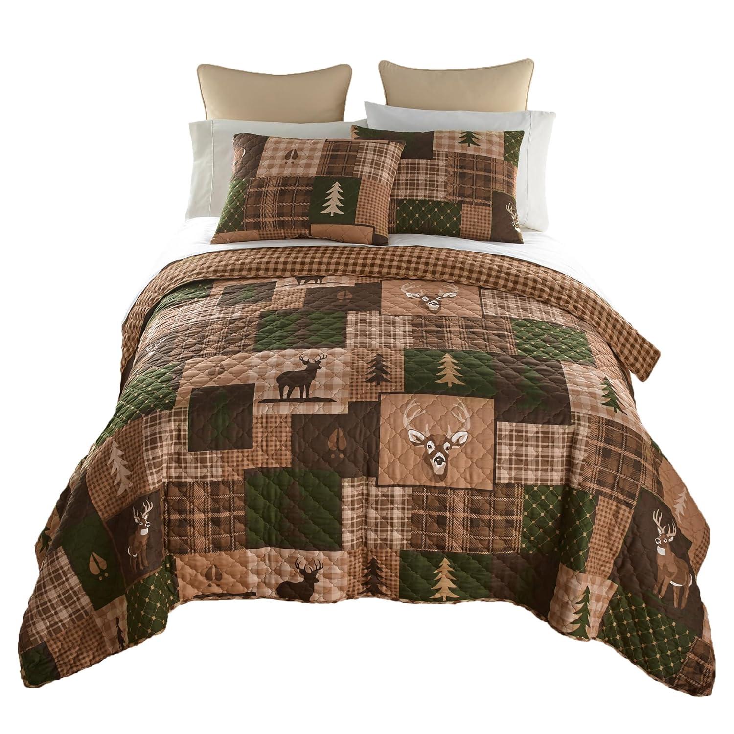 Green Forest Lodge-Themed Reversible Microfiber Quilt Set with Shams