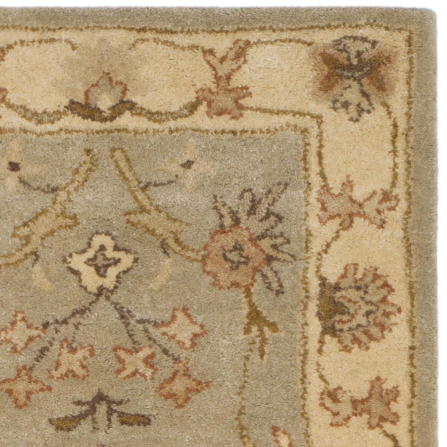SAFAVIEH Antiquity Georgene Floral Bordered Wool Runner Rug, Light Grey/Beige, 2'3" x 8'