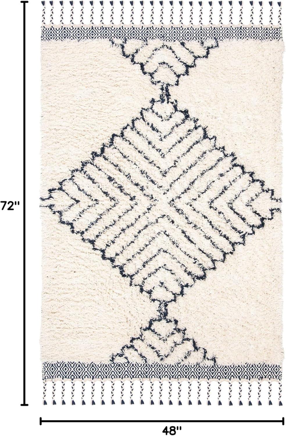 SAFAVIEH Casablanca Brad Geometric Wool Shag Area Rug, Ivory/Navy, 4' x 6'