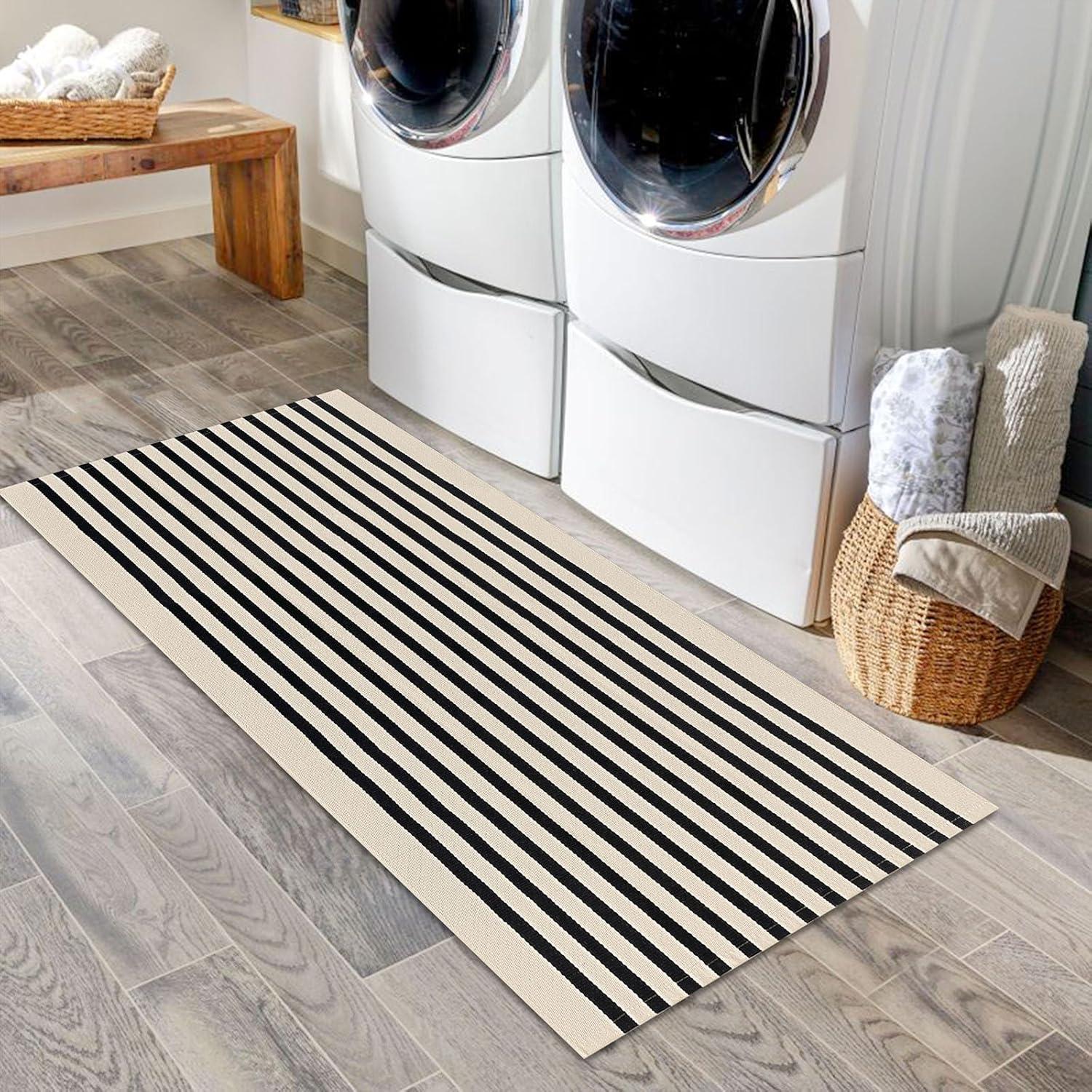 IOHOUZE Navy and White Striped Rug 2'x3' Front Door Rugs, Small Washable Area Rug for Front Porch, Spring Summer Doormats Outdoor Indoor, Cotton Rugs for Entryway Porch Entrance