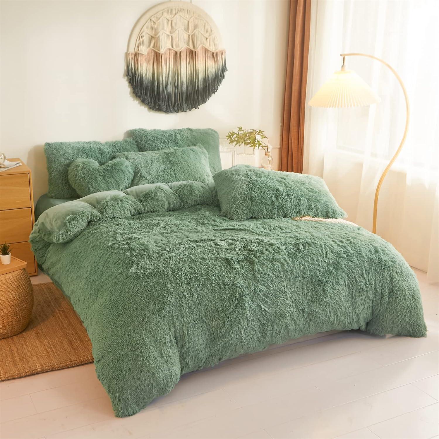 LIFEREVO 3 Pieces Luxury Plush Shaggy Faux Fur Duvet Cover Set(1 Fluffy Fuzzy Comforter Cover + 2 Pompoms Fringe Quilted Pillow Shams) Furry Bed Set, Zipper Closure, Queen Size, Dark Green