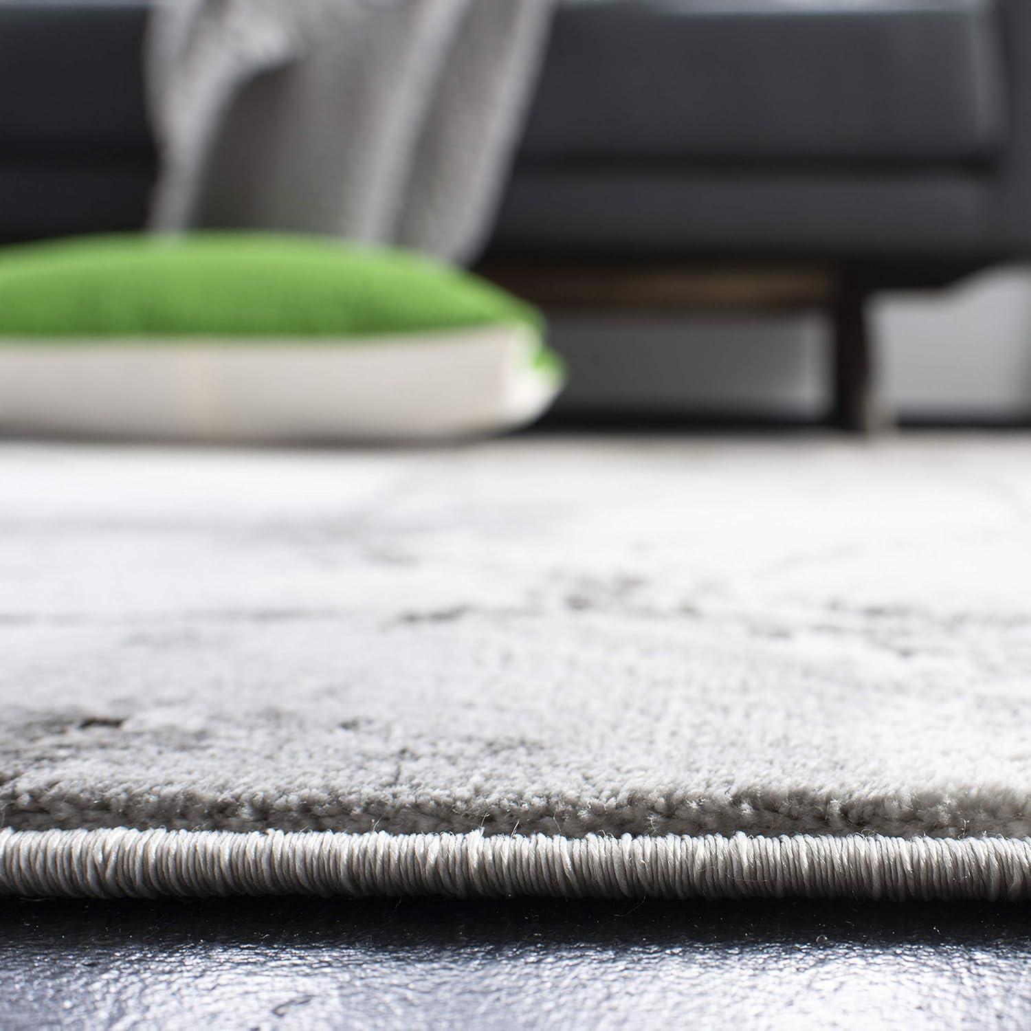 Craft CFT877 Loomed Indoor Runner Rug - Grey/Silver - 2'3"x6' - Safavieh