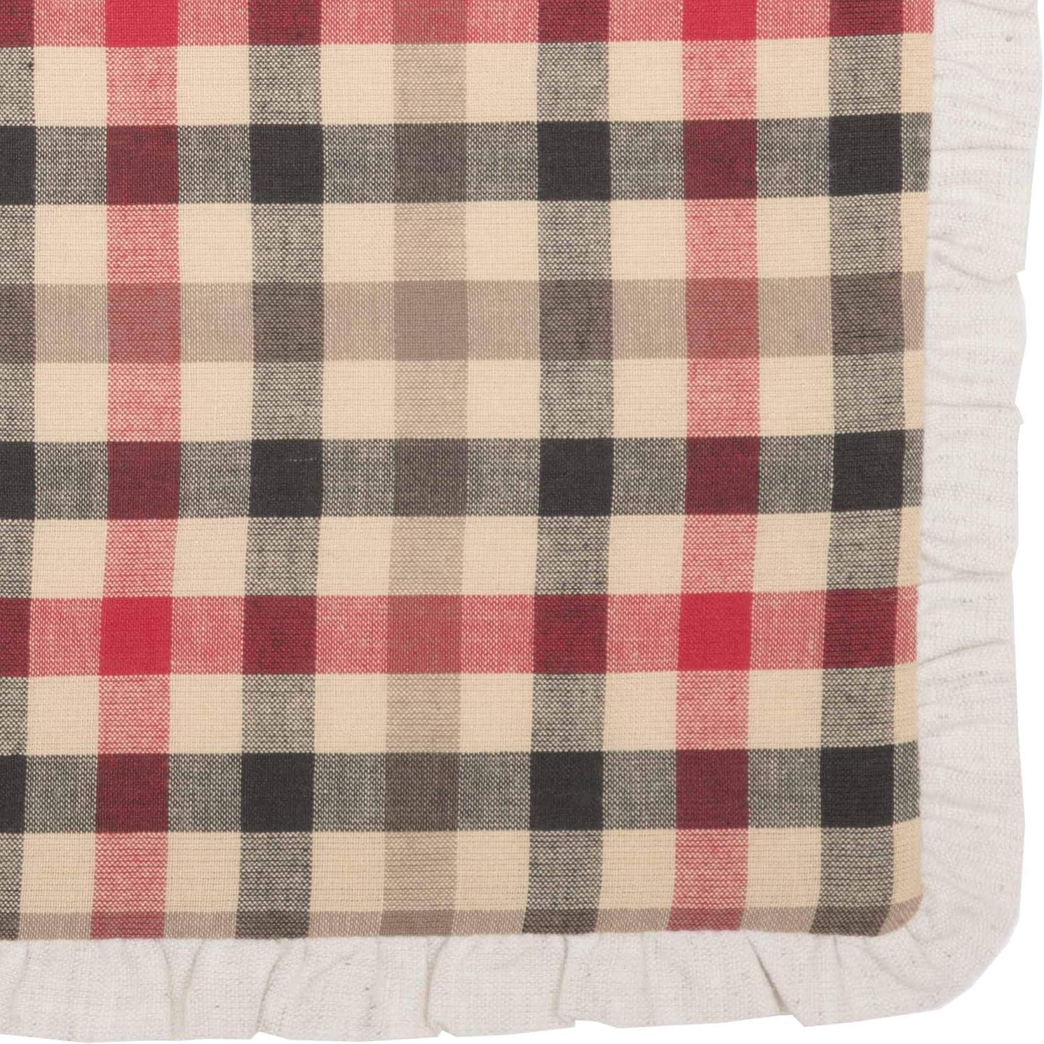 Ashton & Willow Ivory White Seasonal Decor Hollis Cotton Flax Plaid Rectangle Placemat Set of 6