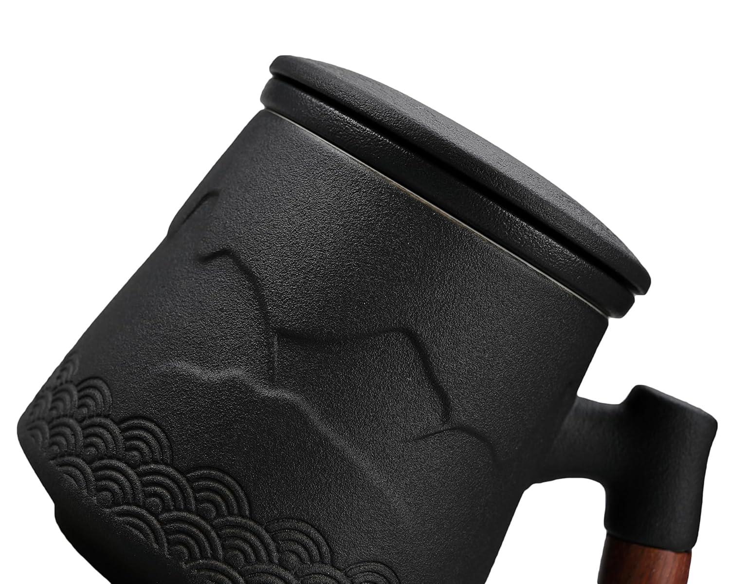 Tea Cup with Infuser and Lid, Gradual Mountain and Spray Tea Mug Cups with Infuser, Wood Handle Ceramic Coffee Mug with Lid Tea 430ml/14.50 OZ (Black)