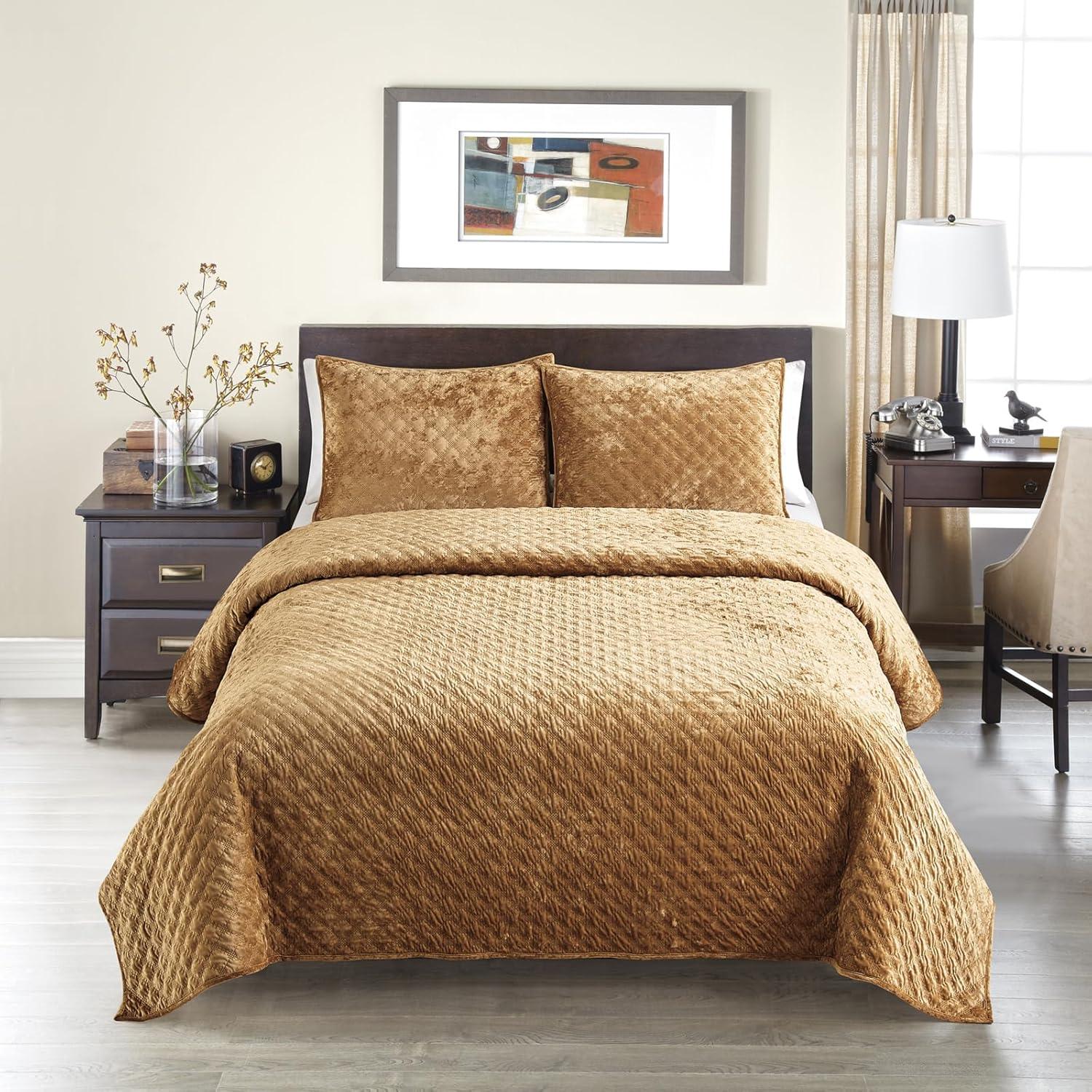 Chezmoi Collection Nina 3-Piece Modern Diamond Pattern Solid Velvet Quilt Set