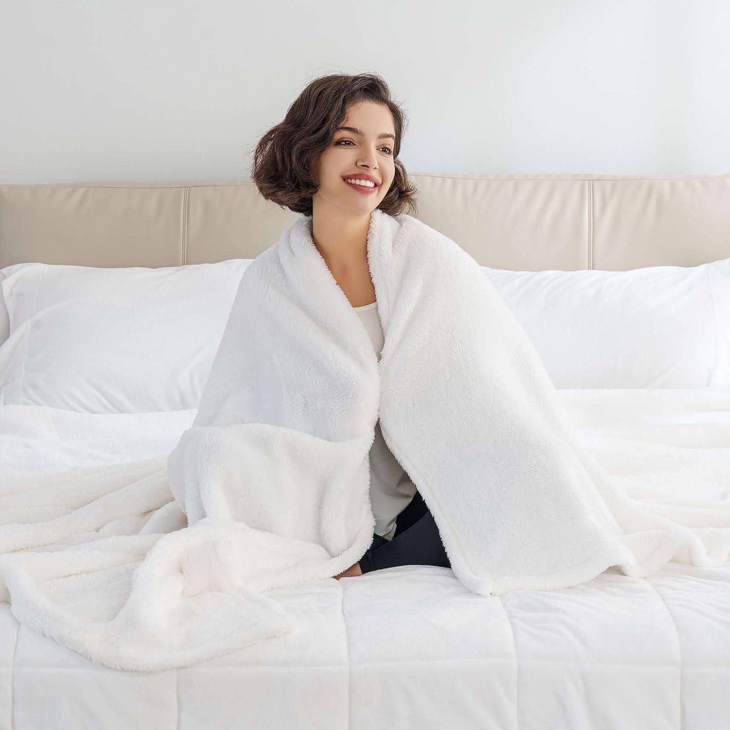 King Size True White Extra-Fluffy Plush Blanket