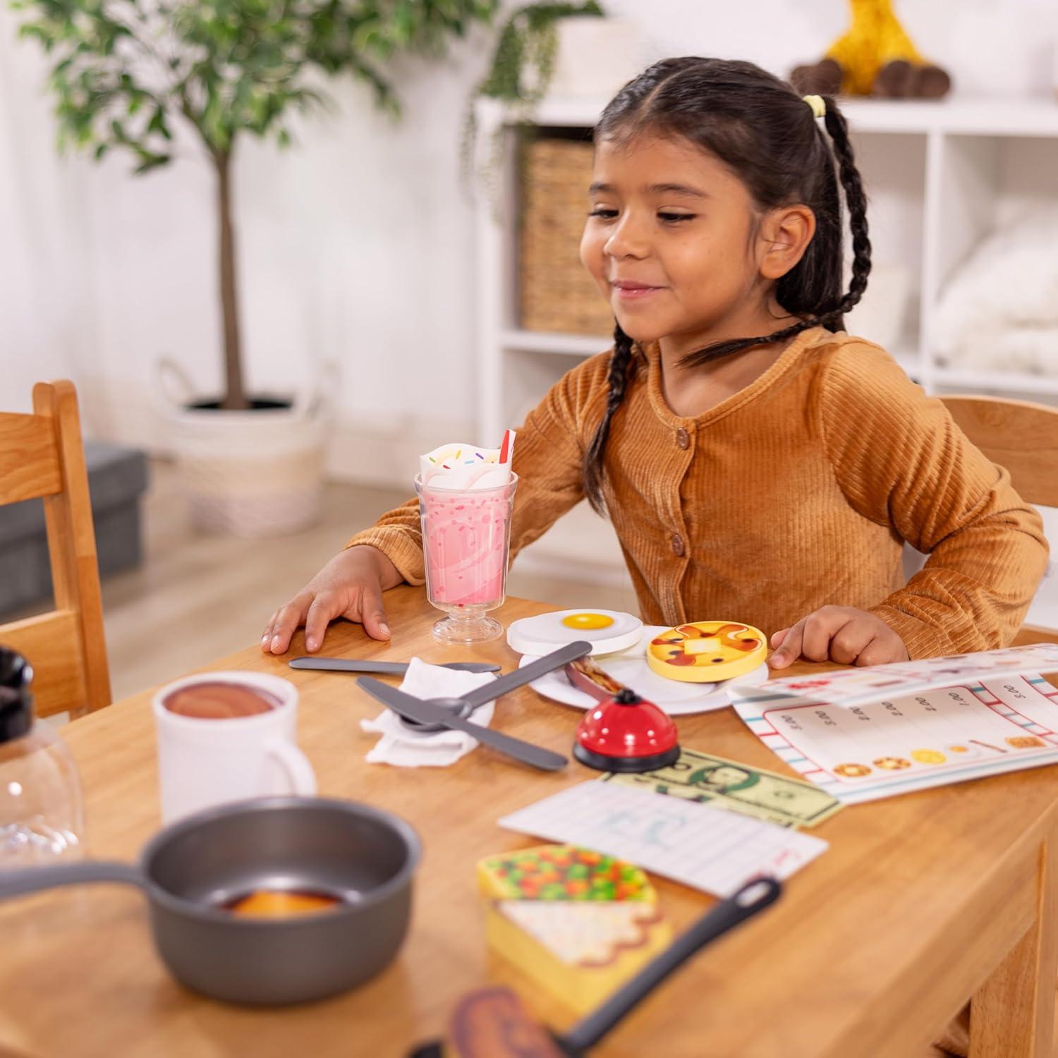 Melissa & Doug Melissa & Doug Star Diner Restaurant Play Set