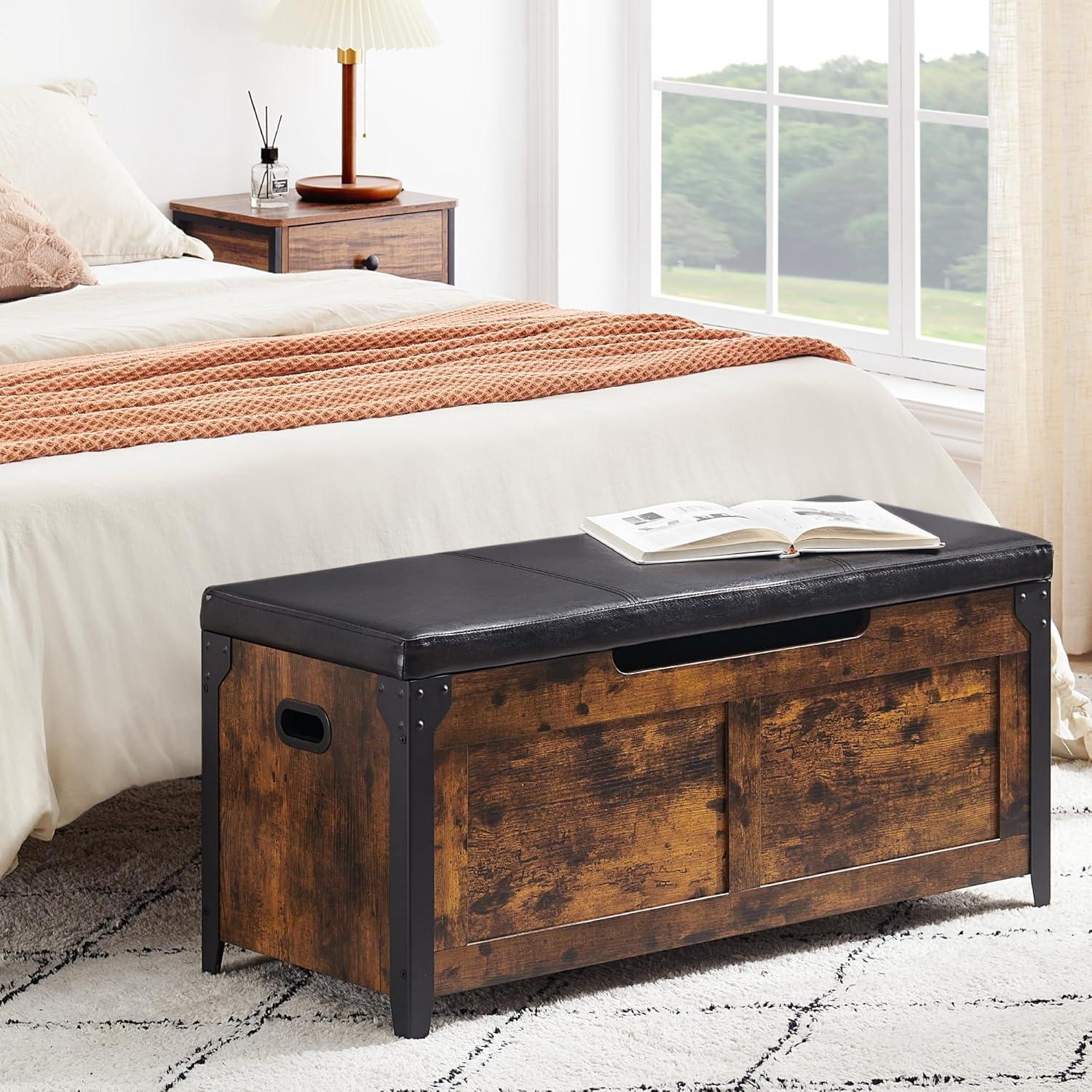 GAOMON Storage Chest, Storage Bench with Safety Hinge, Farmhouse Style Wooden Toy Chest for Entryway, Bedroom, Living Room, Rustic Brown