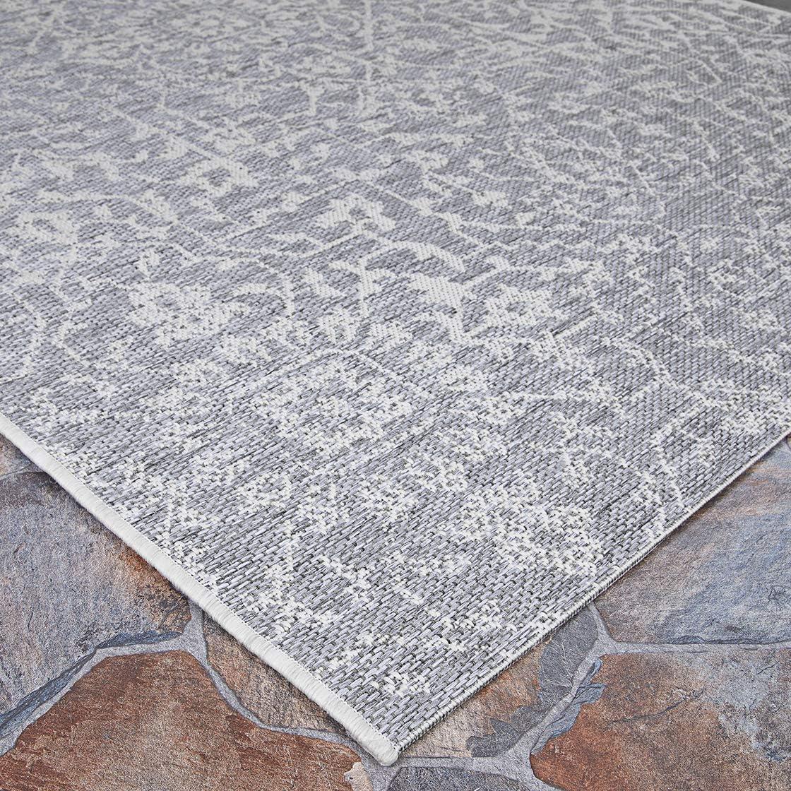 Couristan Monte Carlo Palmette Indoor/Outdoor Area Rug, 2'3" x 11'9" Runner, Grey-Ivory