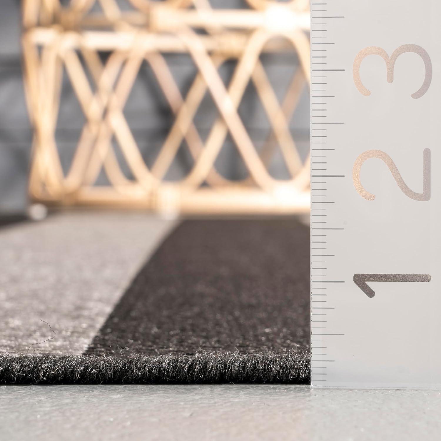 Nuloom Alexis Striped 2x3 Indoor/Outdoor Accent Rug for Living Room Patio Deck Front Porch Entryway Kitchen, Black/Light Grey