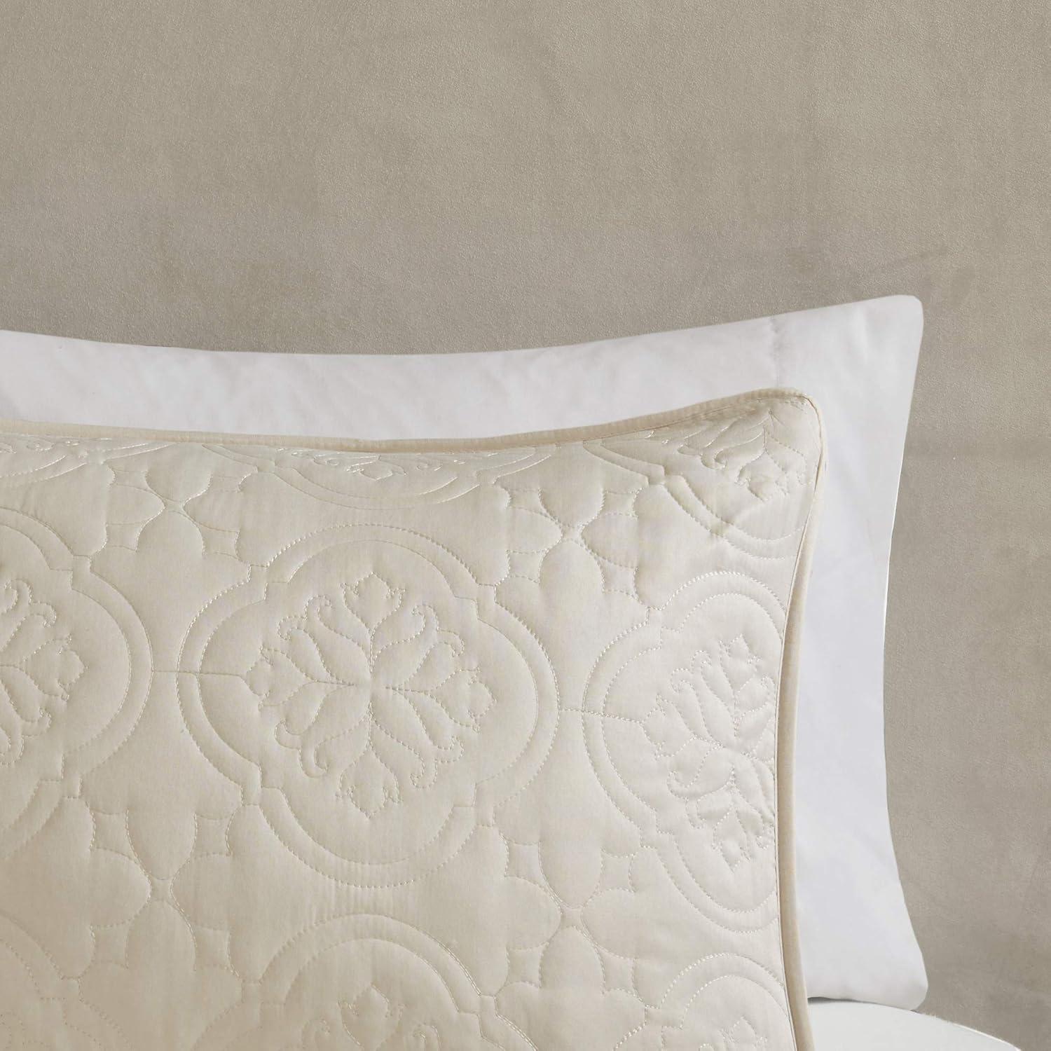 Cream Microfiber Reversible Full Bedspread Set