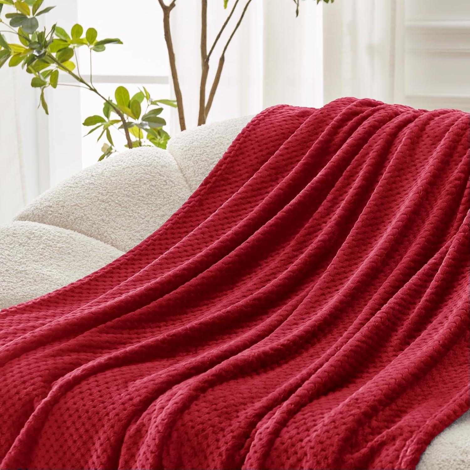 Exclusivo Mezcla Waffle Textured Extra Large Fleece Blanket, Super Soft and Warm Throw Blanket for Couch, Sofa and Bed (Burgundy, 50"x70")-Cozy, Fuzzy and Lightweight