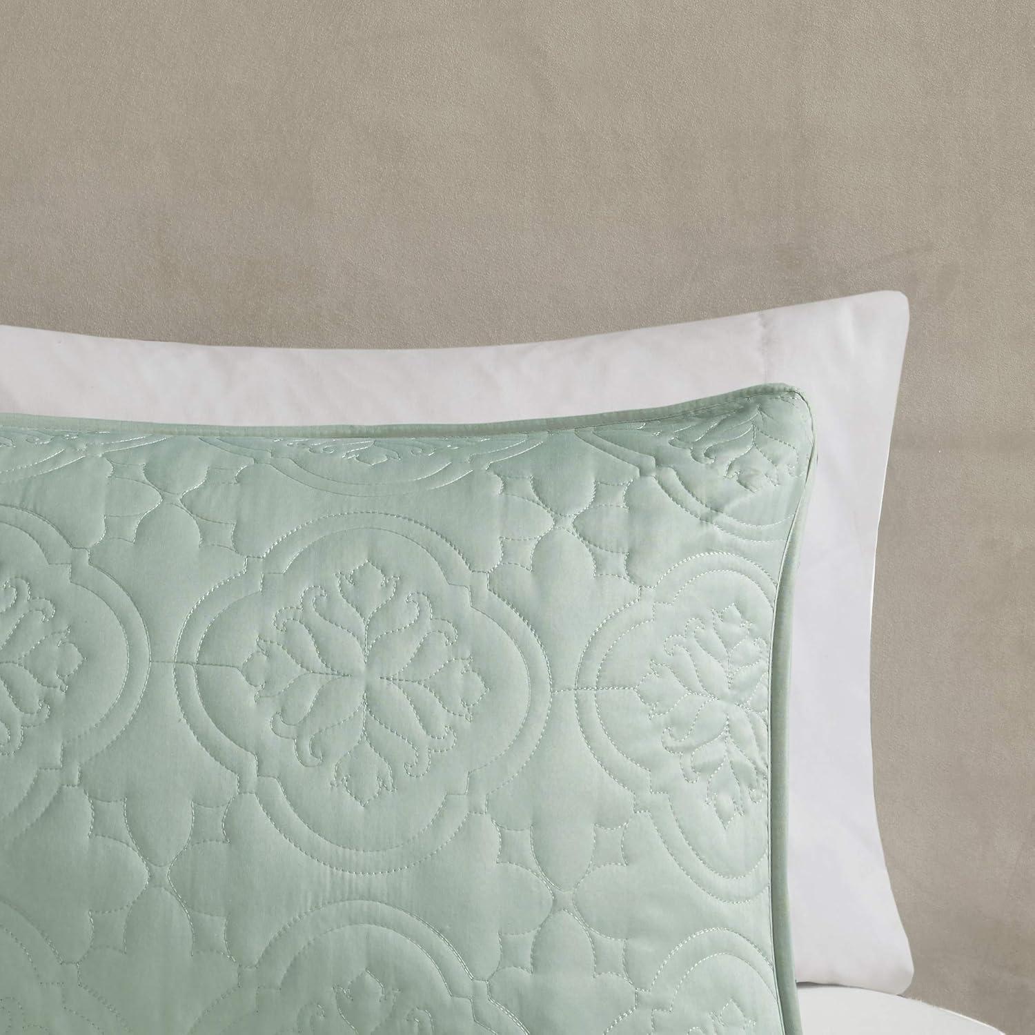 Seafoam Microfiber Reversible Full Bedspread Set